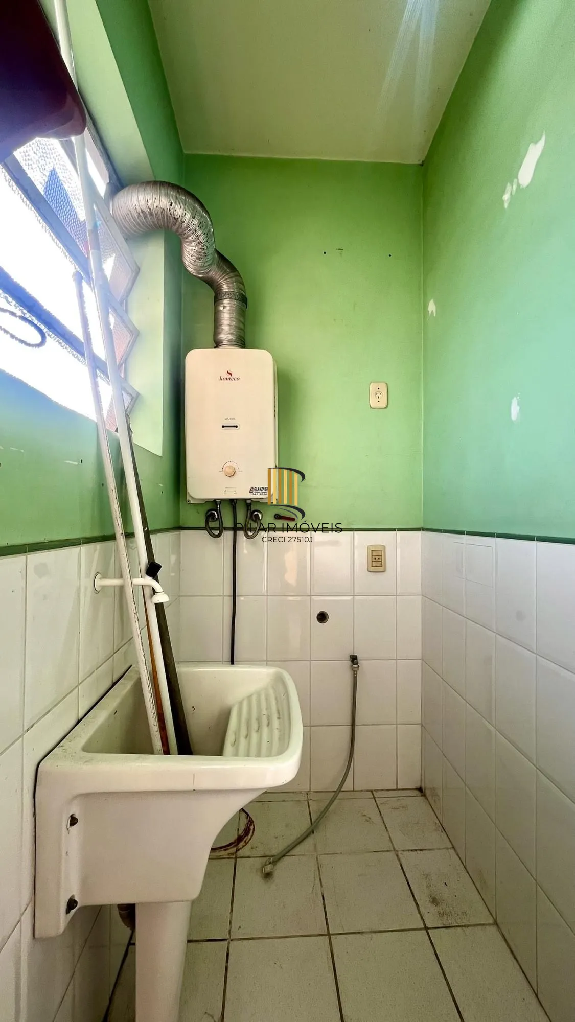 APARTAMENTO 2 DORMITÓRIOS