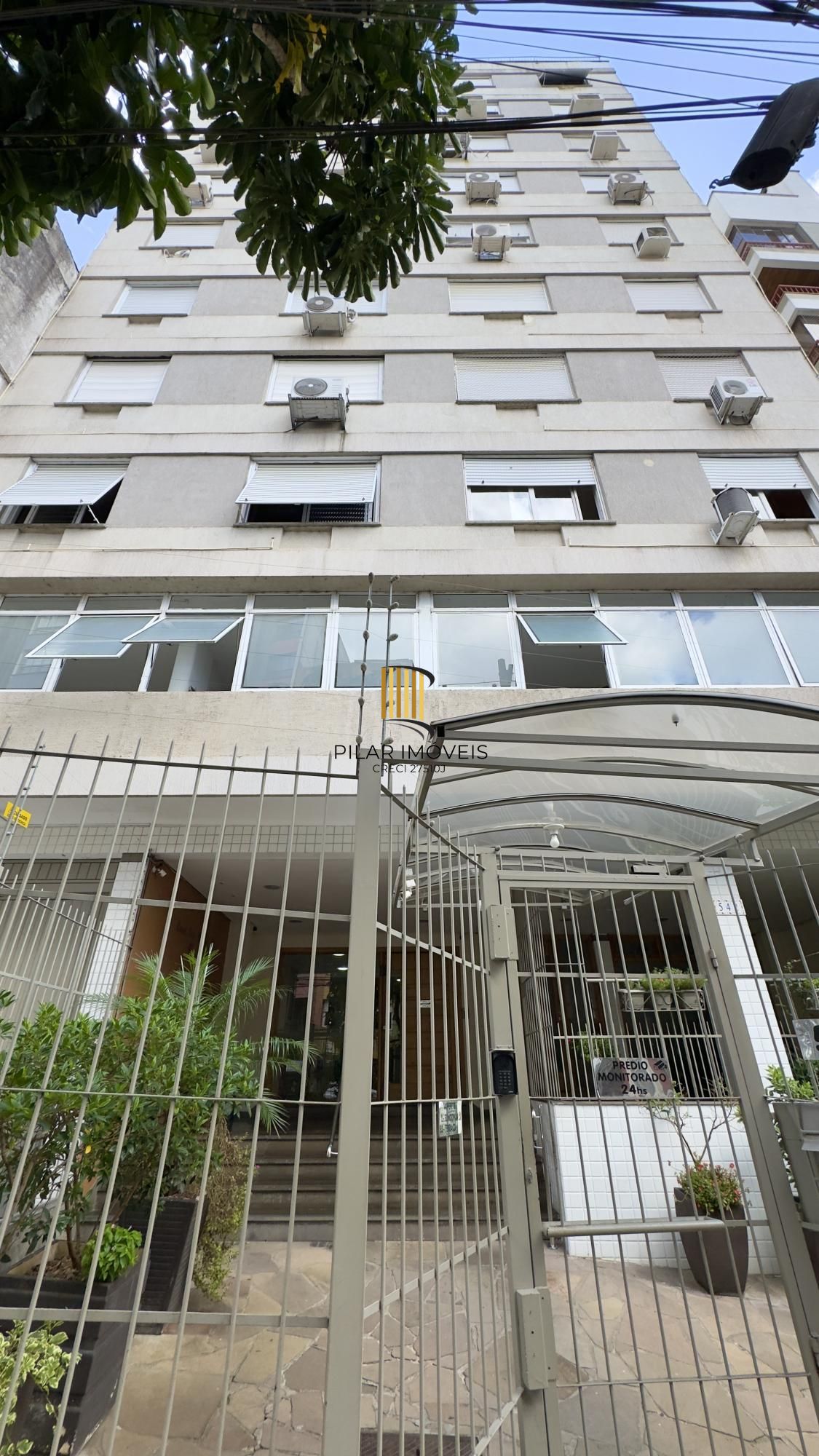Apartamento de 1 dormitório, em andar alto, vista definida no Centro Histórico