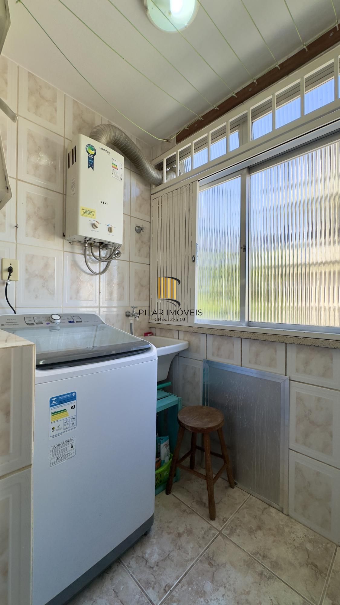 Apartamento 1 dormitório, super amplo, com vaga de garagem no Centro Histórico