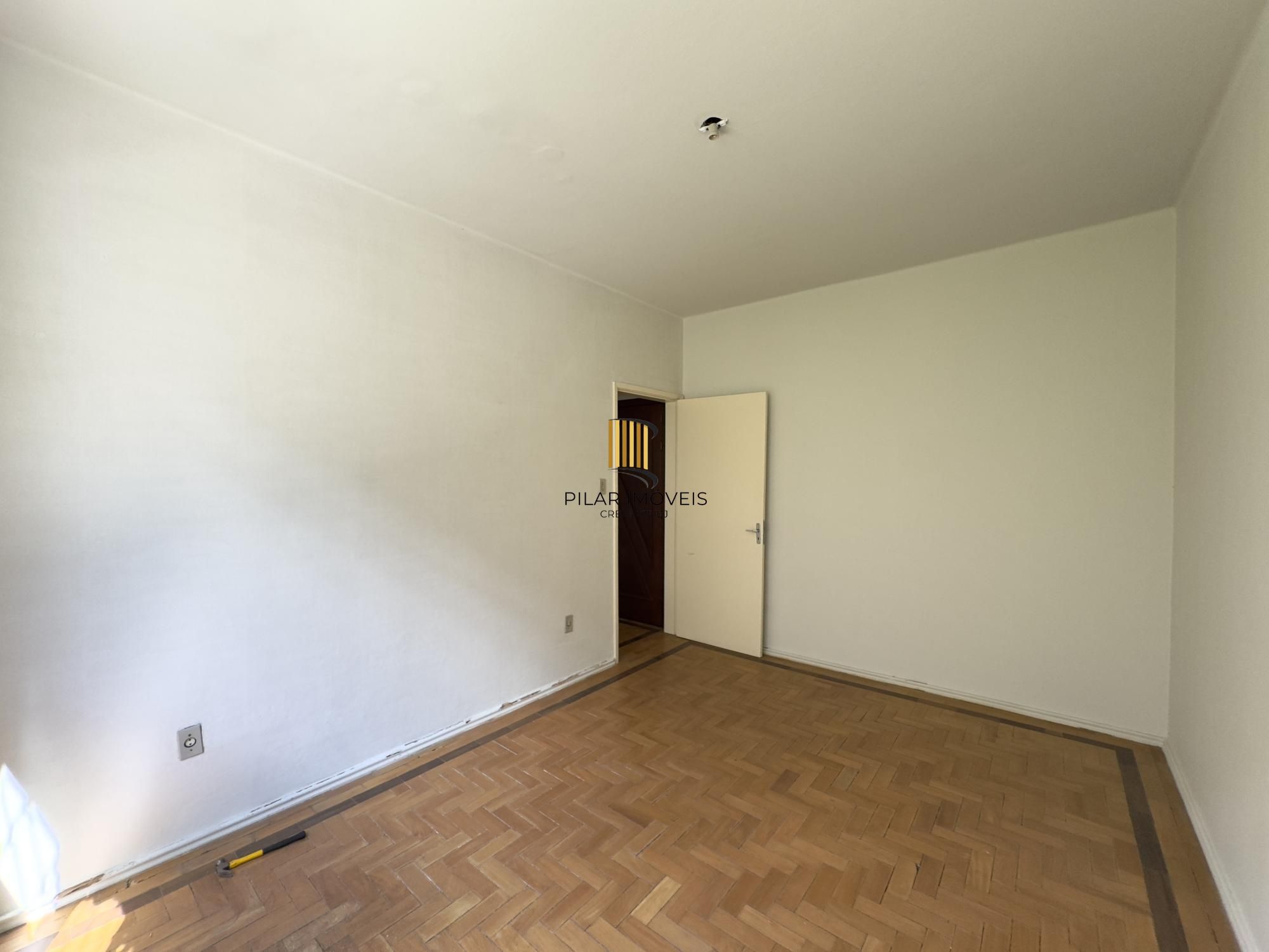 Apartamento 1 dormitório amplo, com excelente localização no Menino Deus