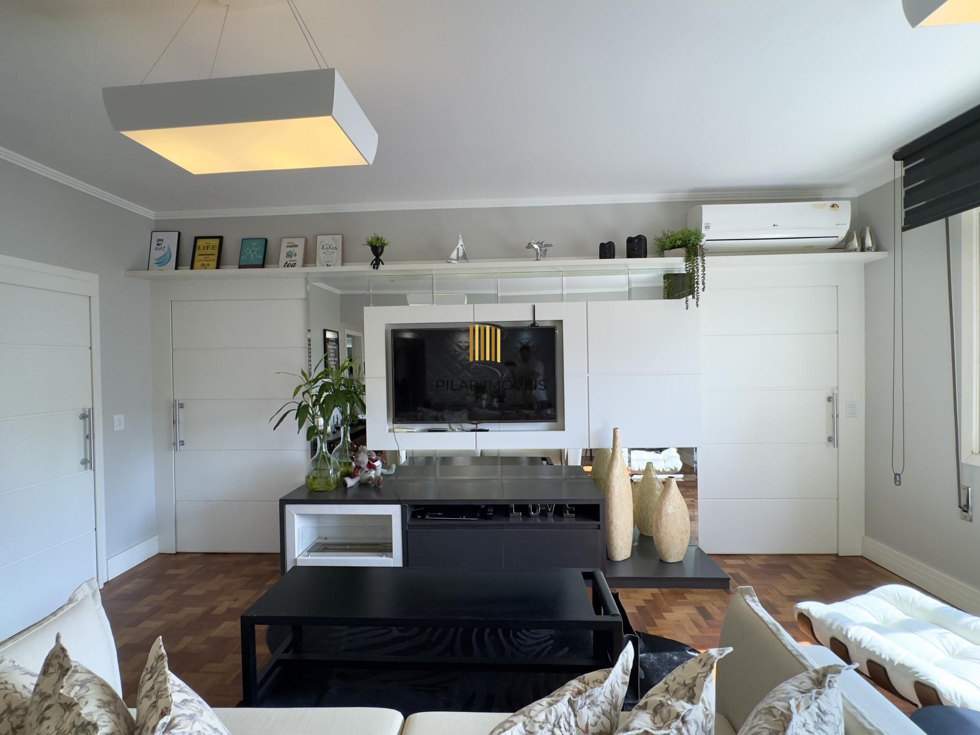 Apartamento 3 dormitórios no bairro Centro Histórico