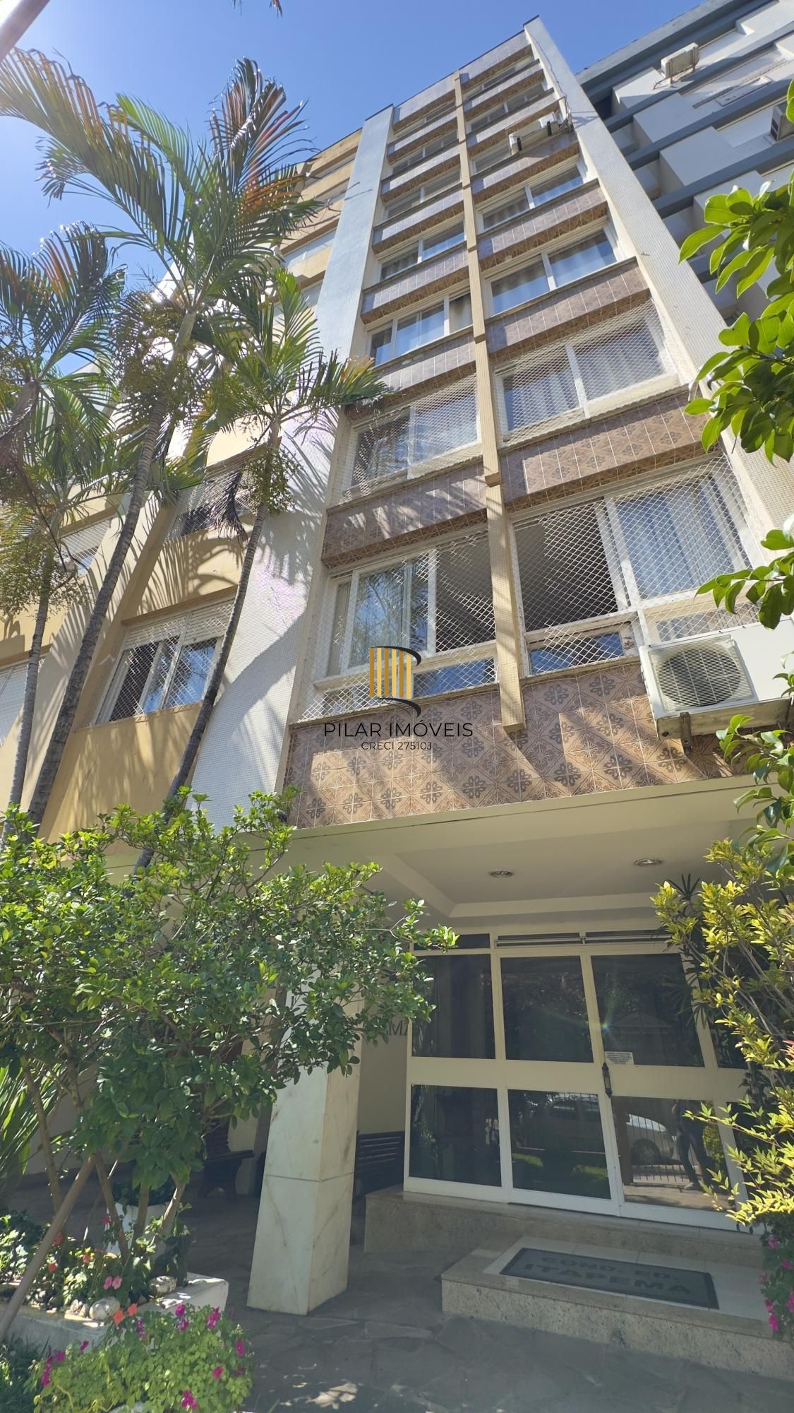 Apartamento 1 dormitório, super amplo, com vaga de garagem no Centro Histórico