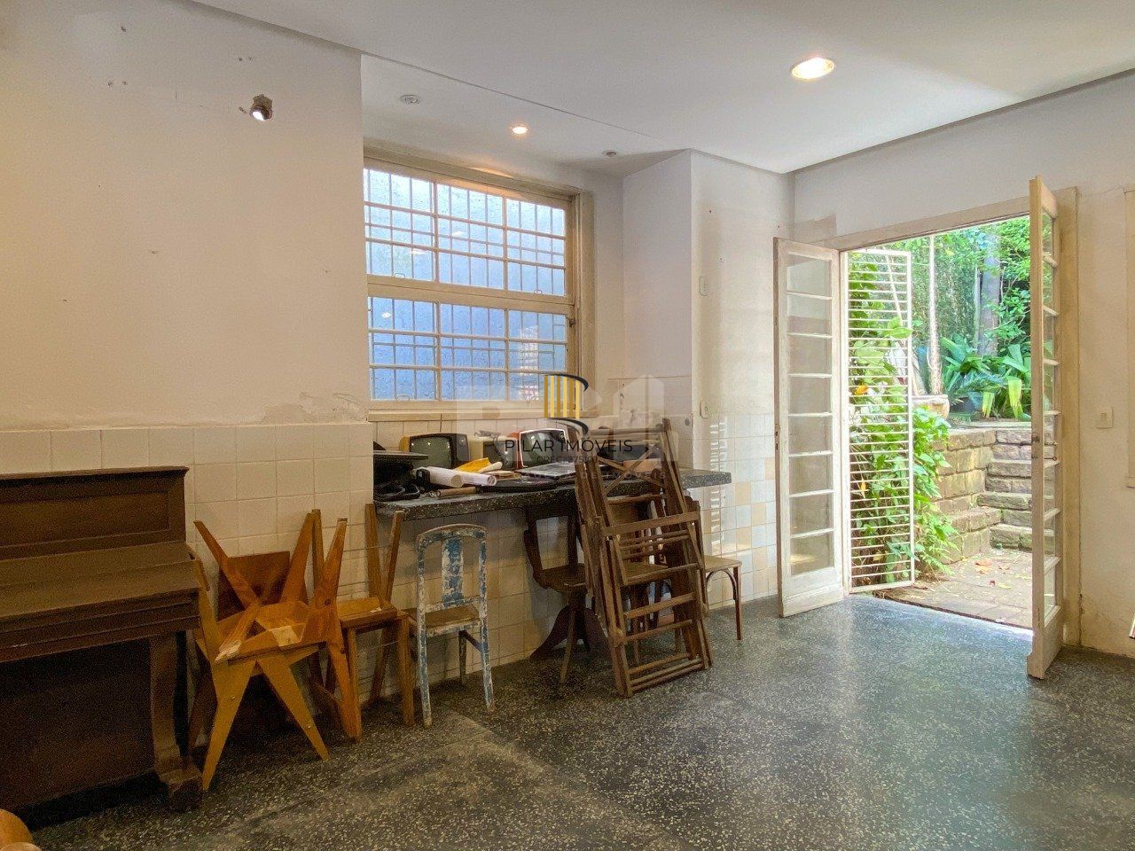 Casa Comercial para Venda - 60m², 0 dormitórios, Centro Histórico