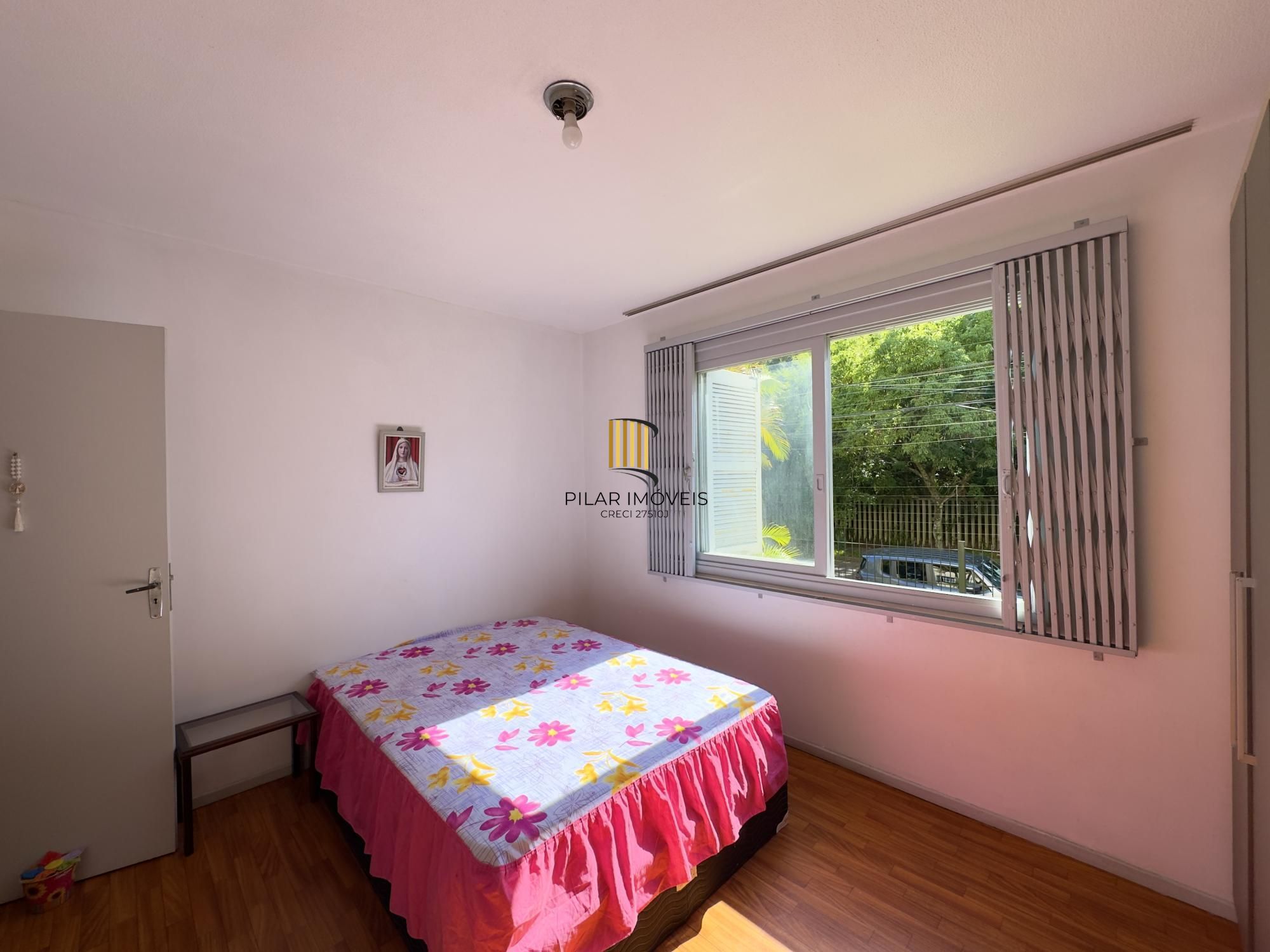 Apartamento 2 dormitório ensolarado e póximo ao Carrefour no bairro Partenon