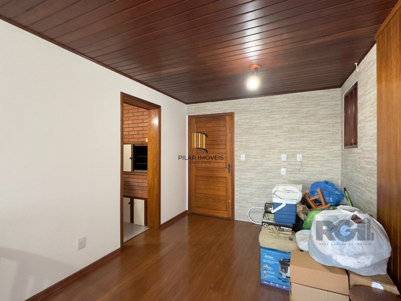 APARTAMENTO 1 DORMITÓRIO COM CHURRASQUEIRA E GARAGEM NO CENTRO HISTÓRICO