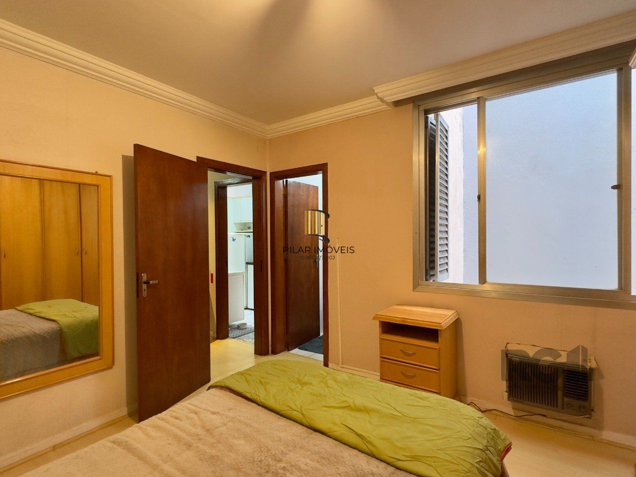 APARTAMENTO 1 DORMITÓRIO PRÓXIMO À ORLA DO GUAÍBA NO CENTRO HISTÓRICO