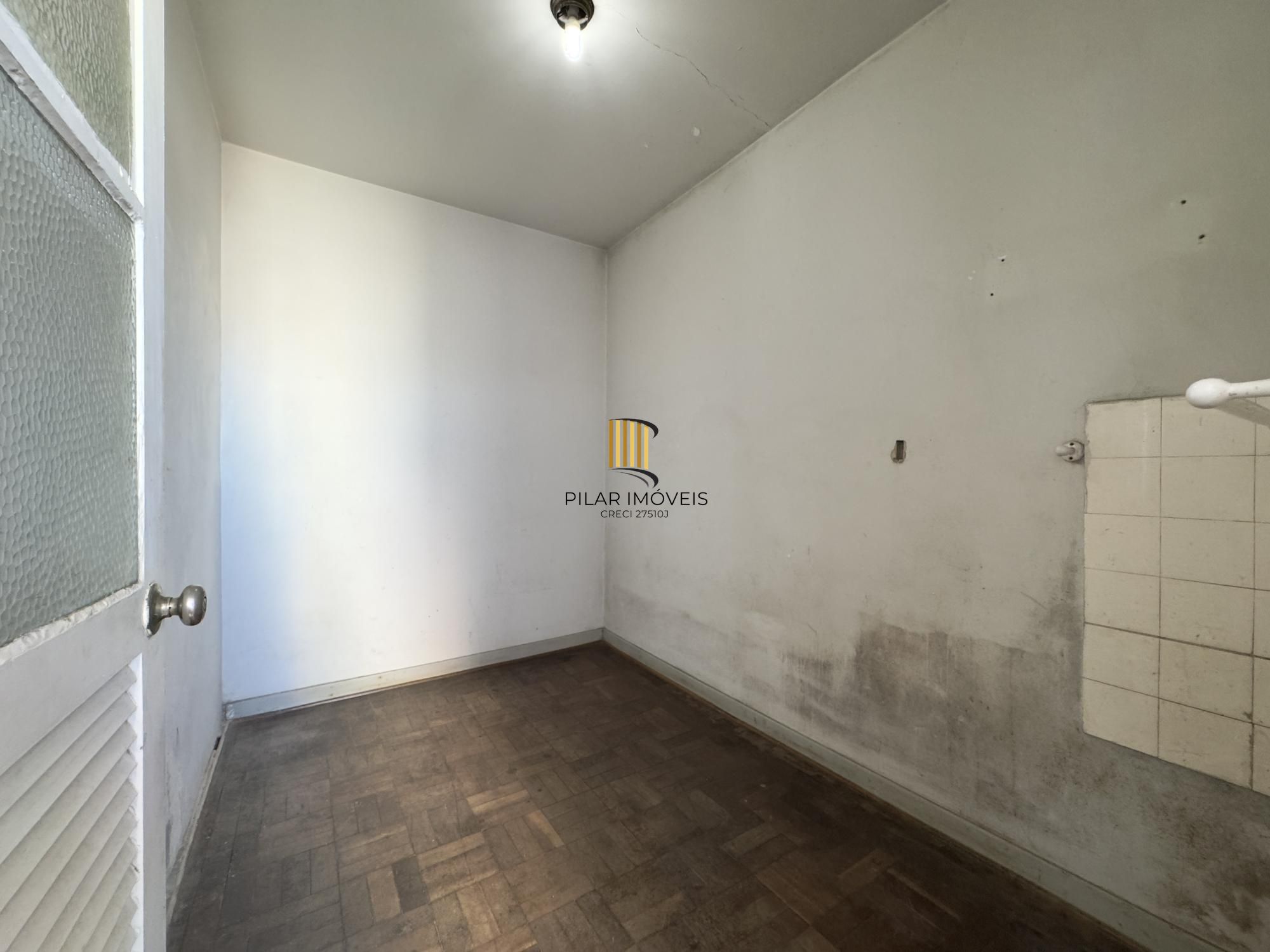 APARTAMENTO 3 DORMITÓRIOS COM LINDA VISTA DA CATEDRAL NO CENTRO HISTÓRICO
