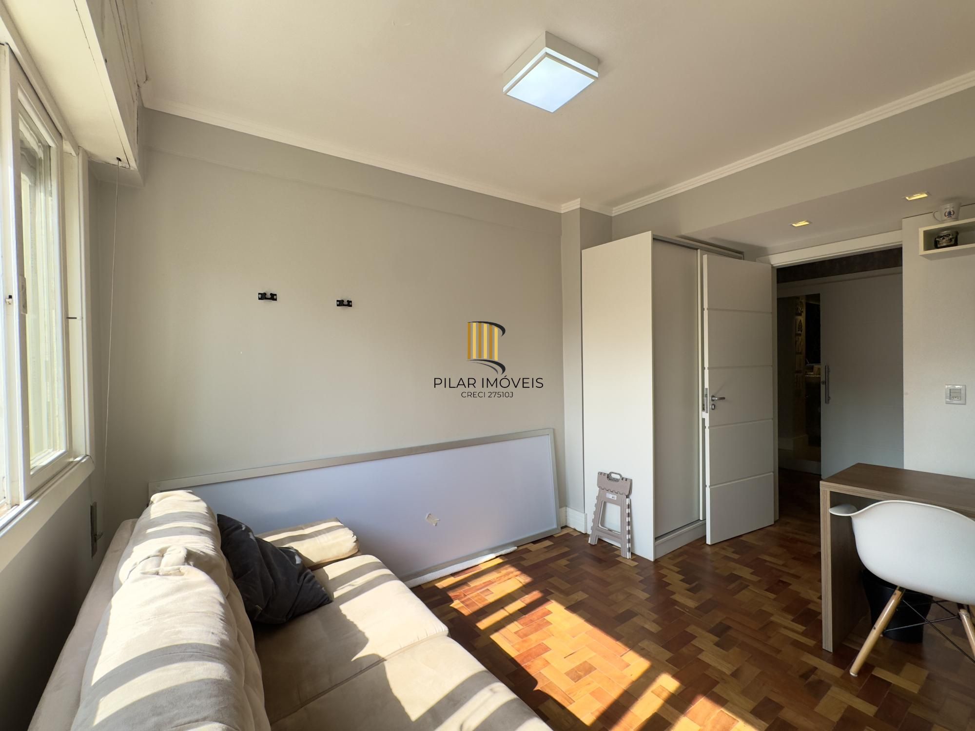 Apartamento 3 dormitórios no bairro Centro Histórico