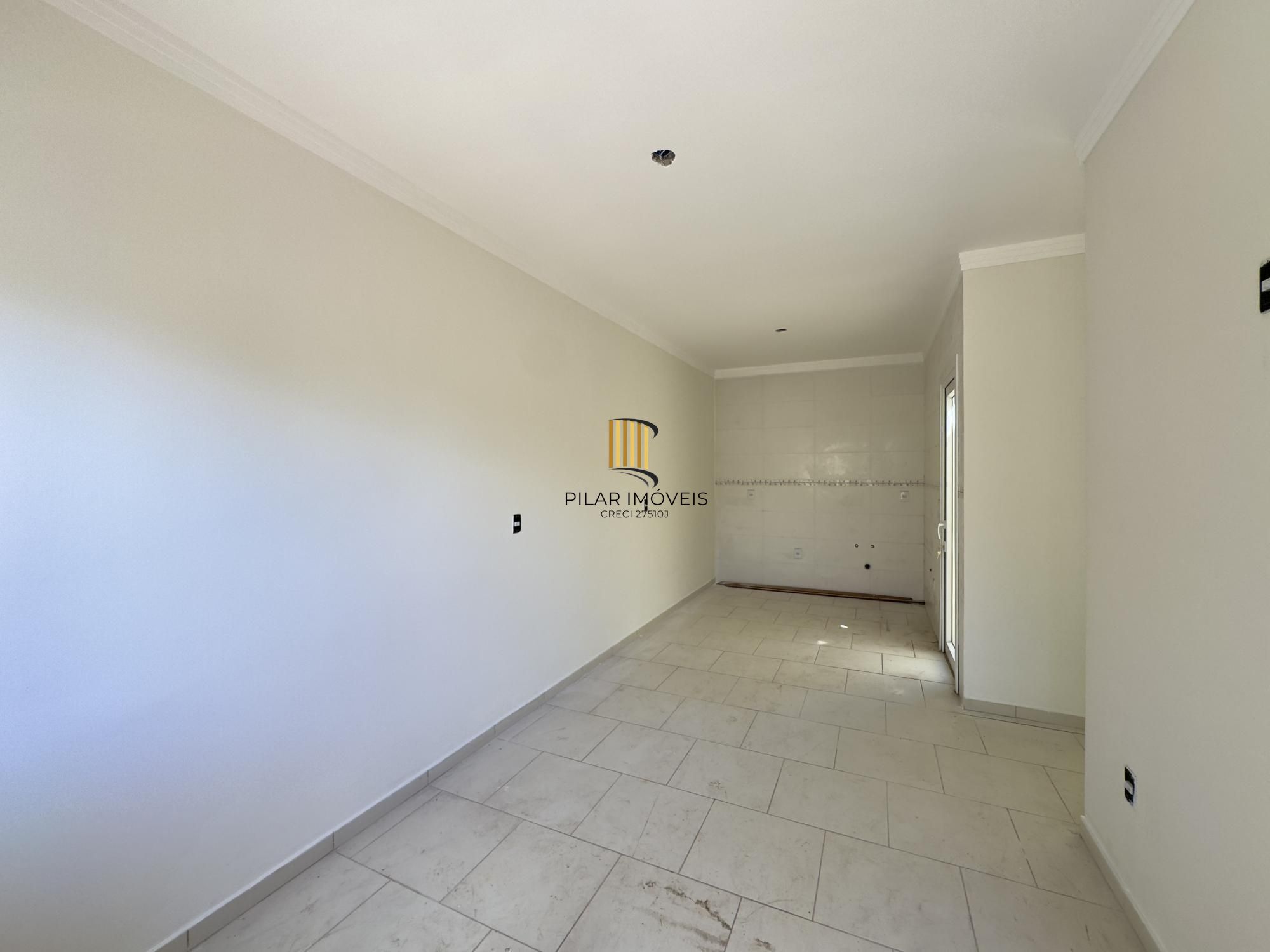 Casa em condomínio com 2 dormitórios, vaga de garagem e churrasqueira na Olaria - Pilar Imóveis