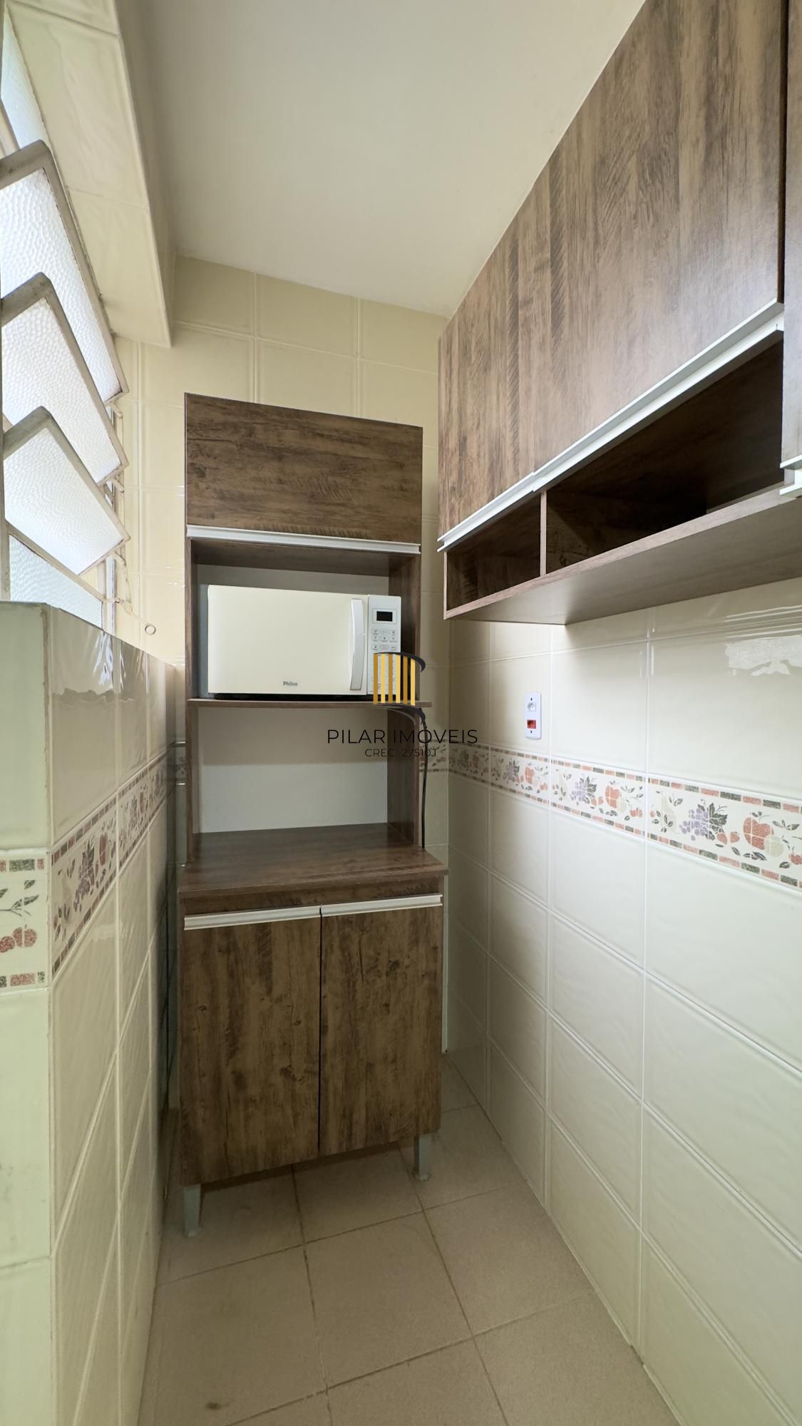 Apartamento de 3 dormitórios, super amplo e bem iluminado no Centro Histórico