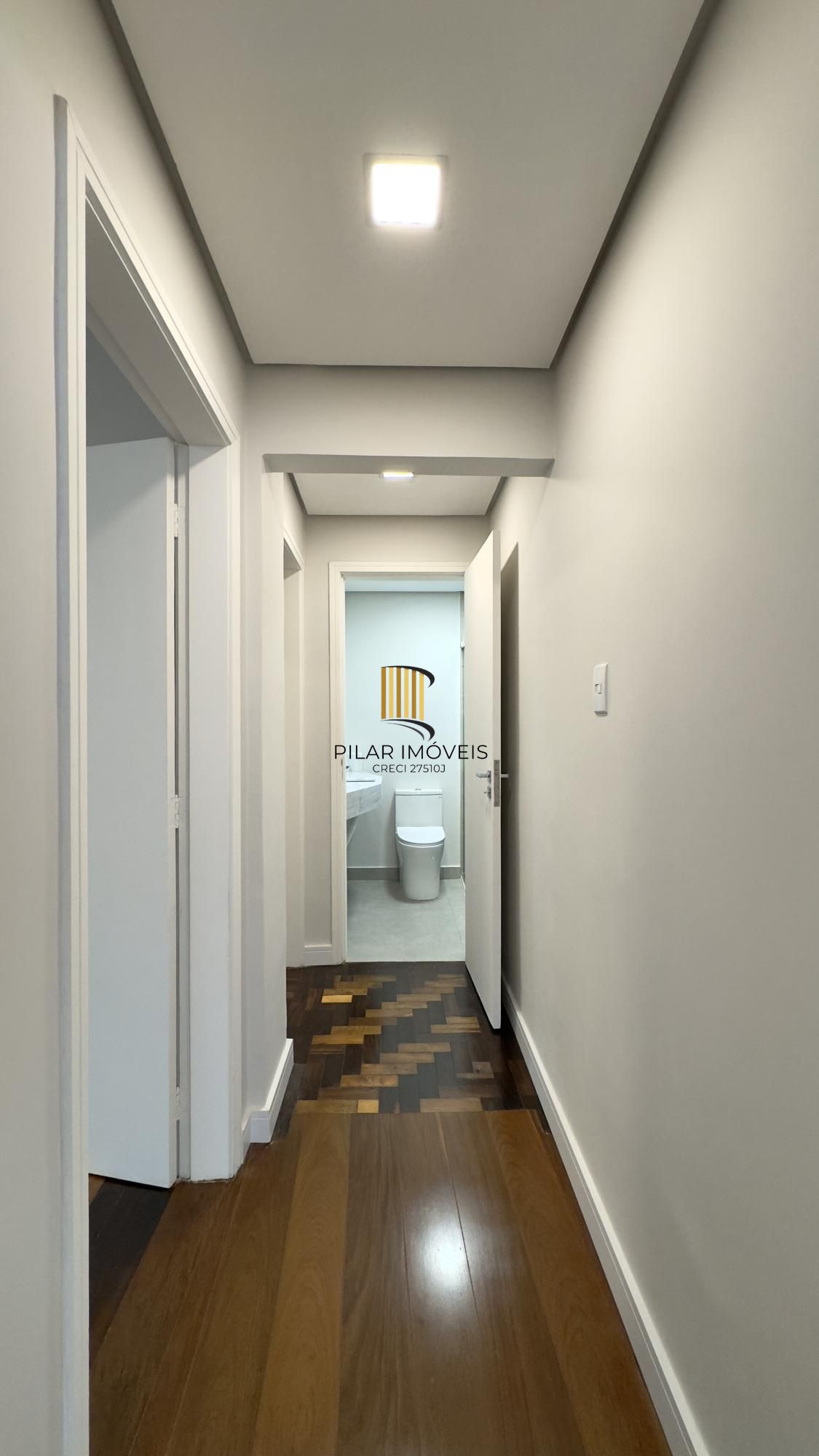 Apartamento reformado de 103m², 3 dormitórios, sendo 1 suíte no Centro Histórico