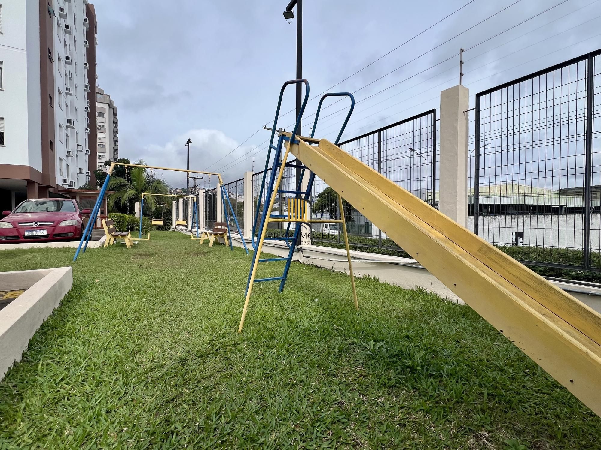 APARTAMENTO 2 DORMITÓRIOS COM VAGA DE GARAGEM