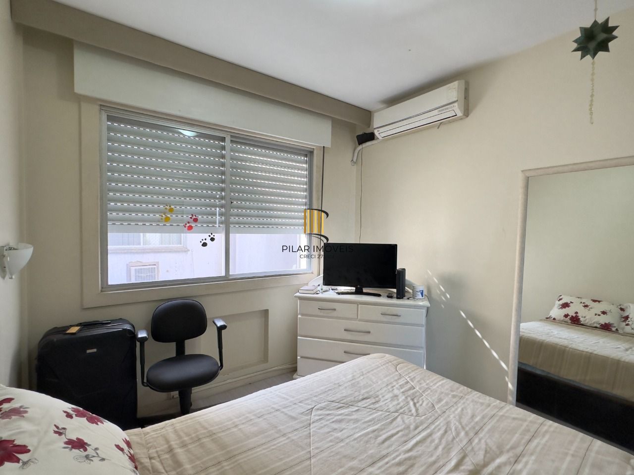 APARTAMENTO 2 DORMITÓRIOS COM LAVABO E VISTA DEFINIDA NO CENTRO HISTÓRICO