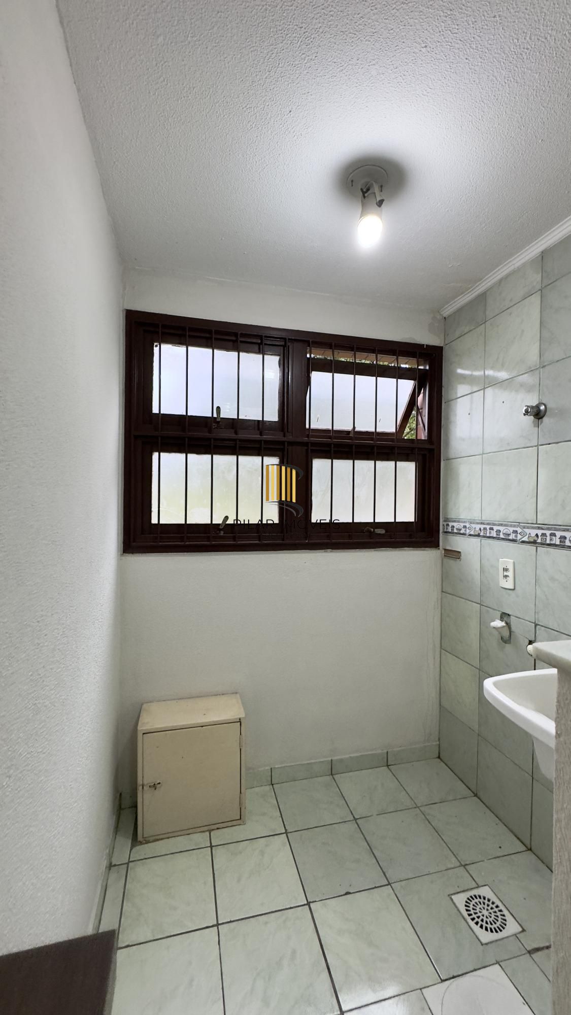 APARTAMENTO 2 DORMITÓRIO, SUPER AMPLO, PRÓXIMO À PUCRS