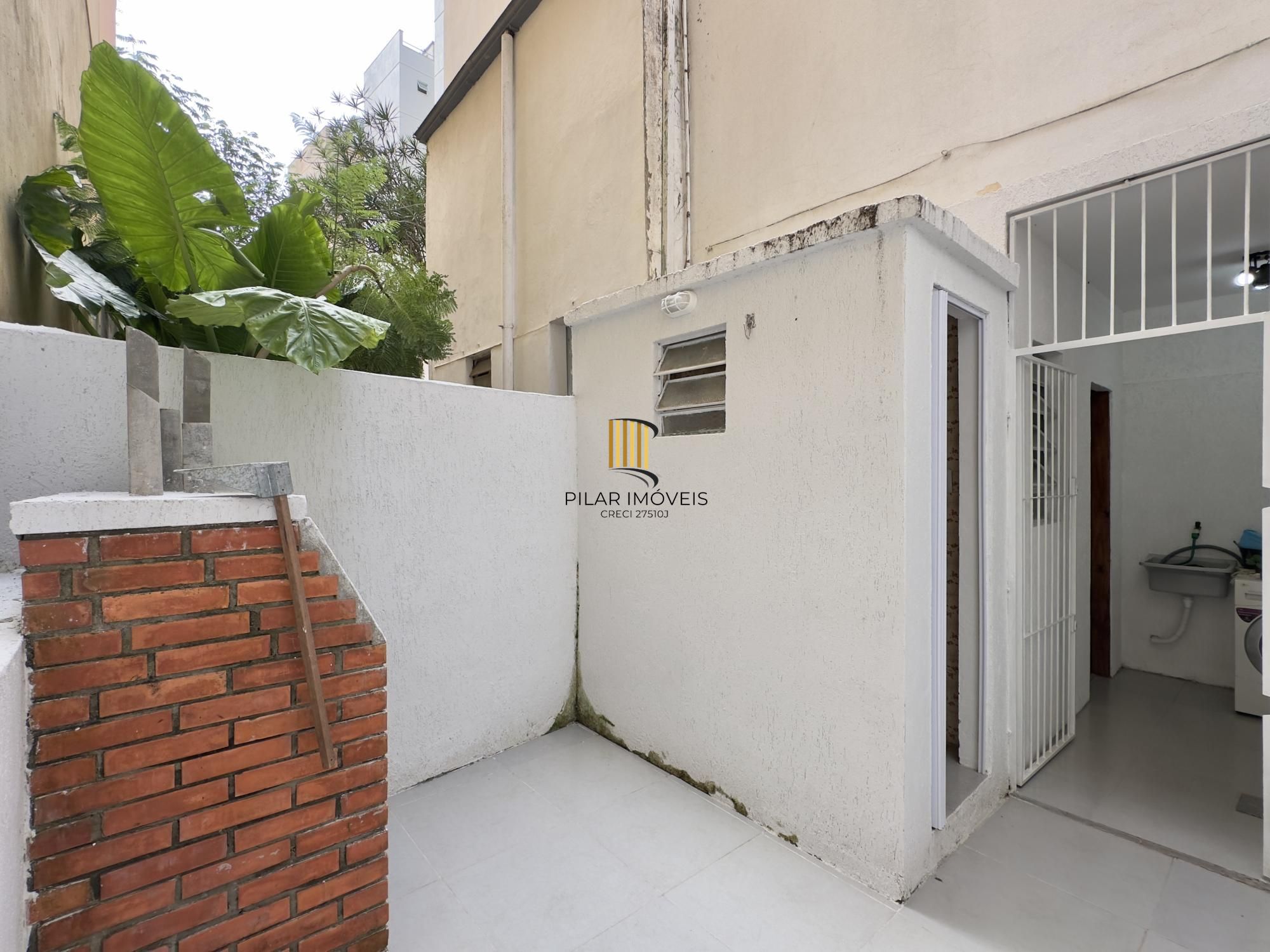 Casa 3 Dormitório(s) Bairro Centro Histórico