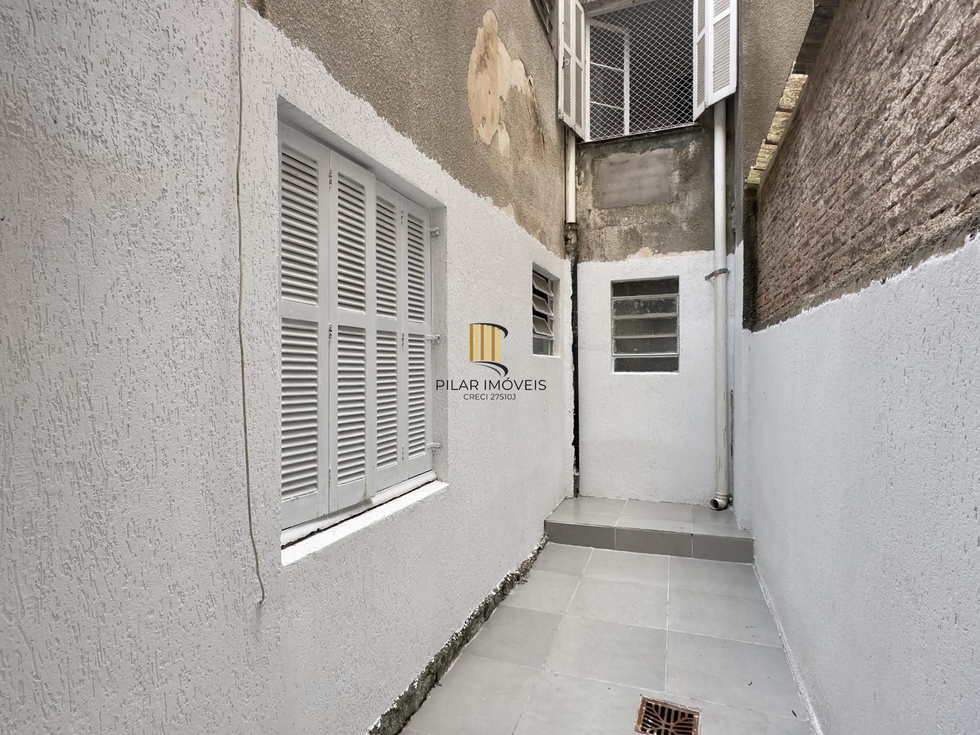 Casa 3 Dormitório(s) Bairro Centro Histórico