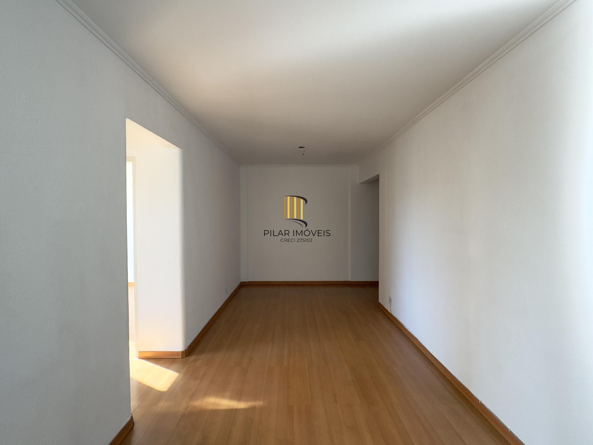 APARTAMENTO 2 DOMRITÓRIO DE FRENTE COM ÓTIMA ORIENTAÇÃO SOLAR NO BAIRRO CRISTAL