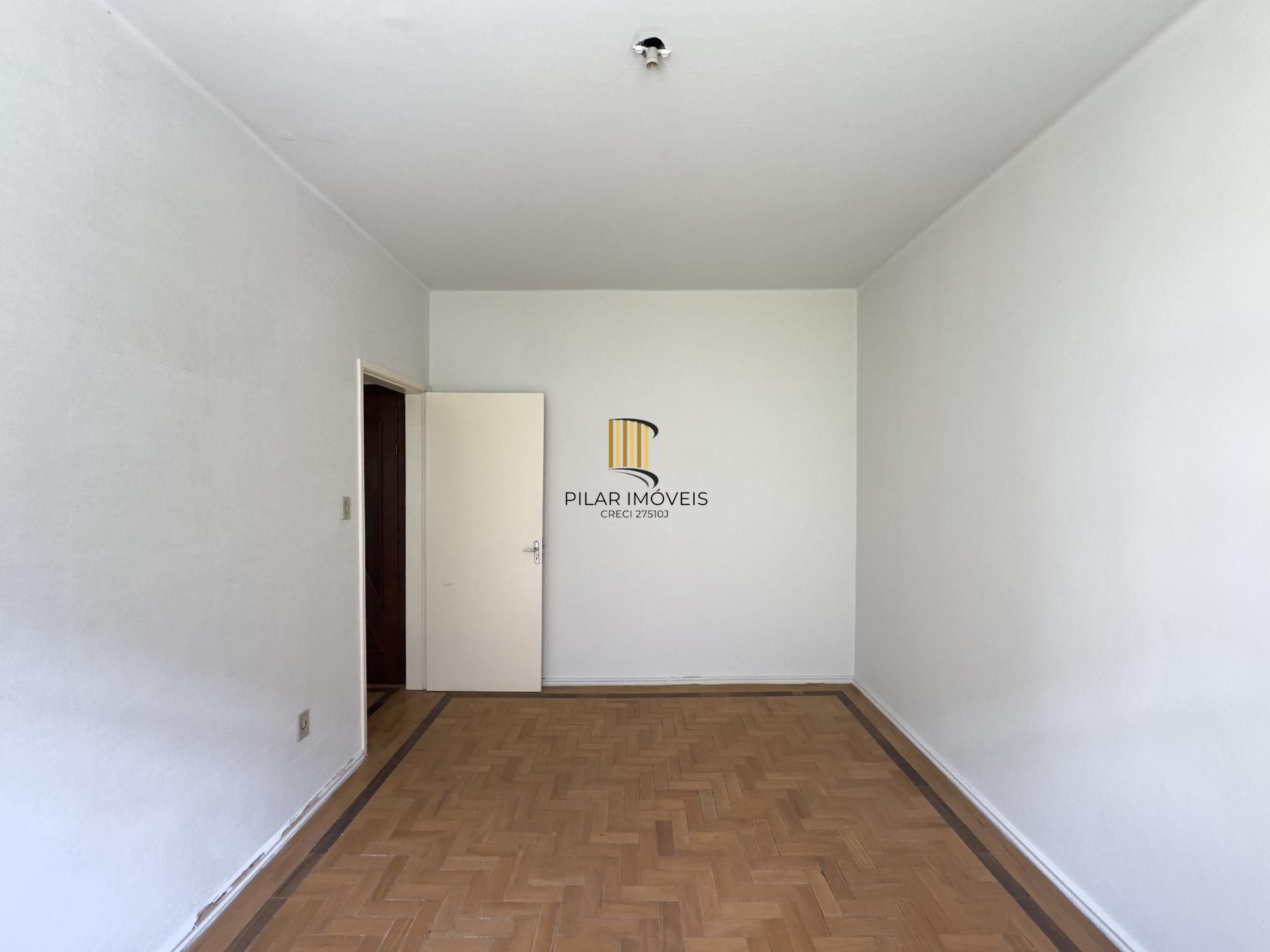 Apartamento 1 dormitório amplo, com excelente localização no Menino Deus