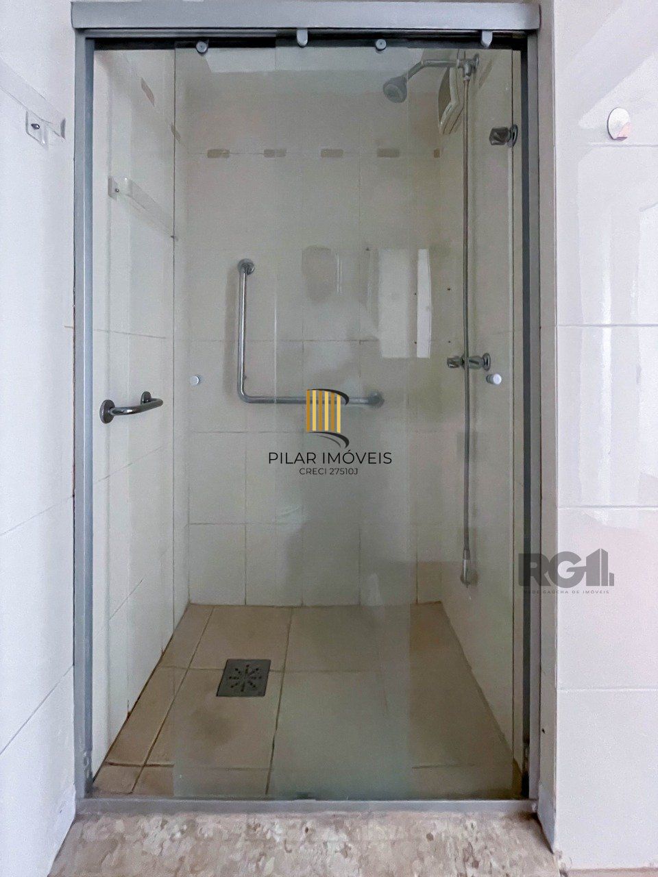 Apartamento 3 dormitórios no bairro Cidade Baixa