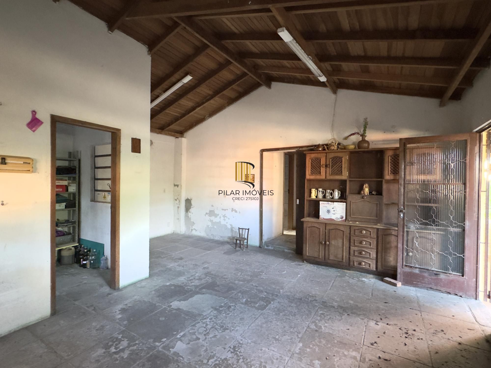 Casa 2 dormitórios no bairro Camaquã