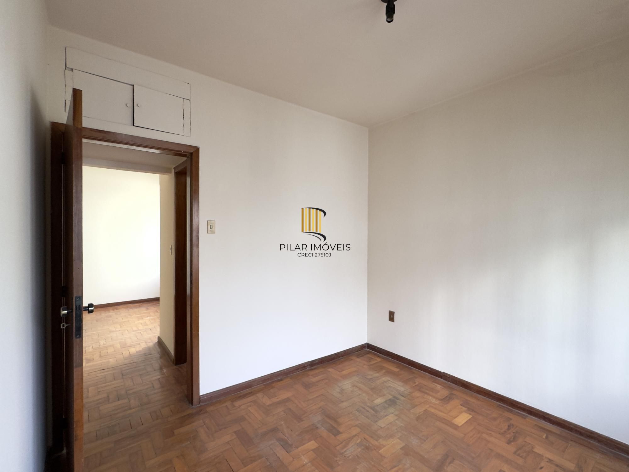 APARTAMENTO 2 DORMITÓRIOS COM PEÇAS AMPLAS NO BAIRRO PRAIA DE BELAS
