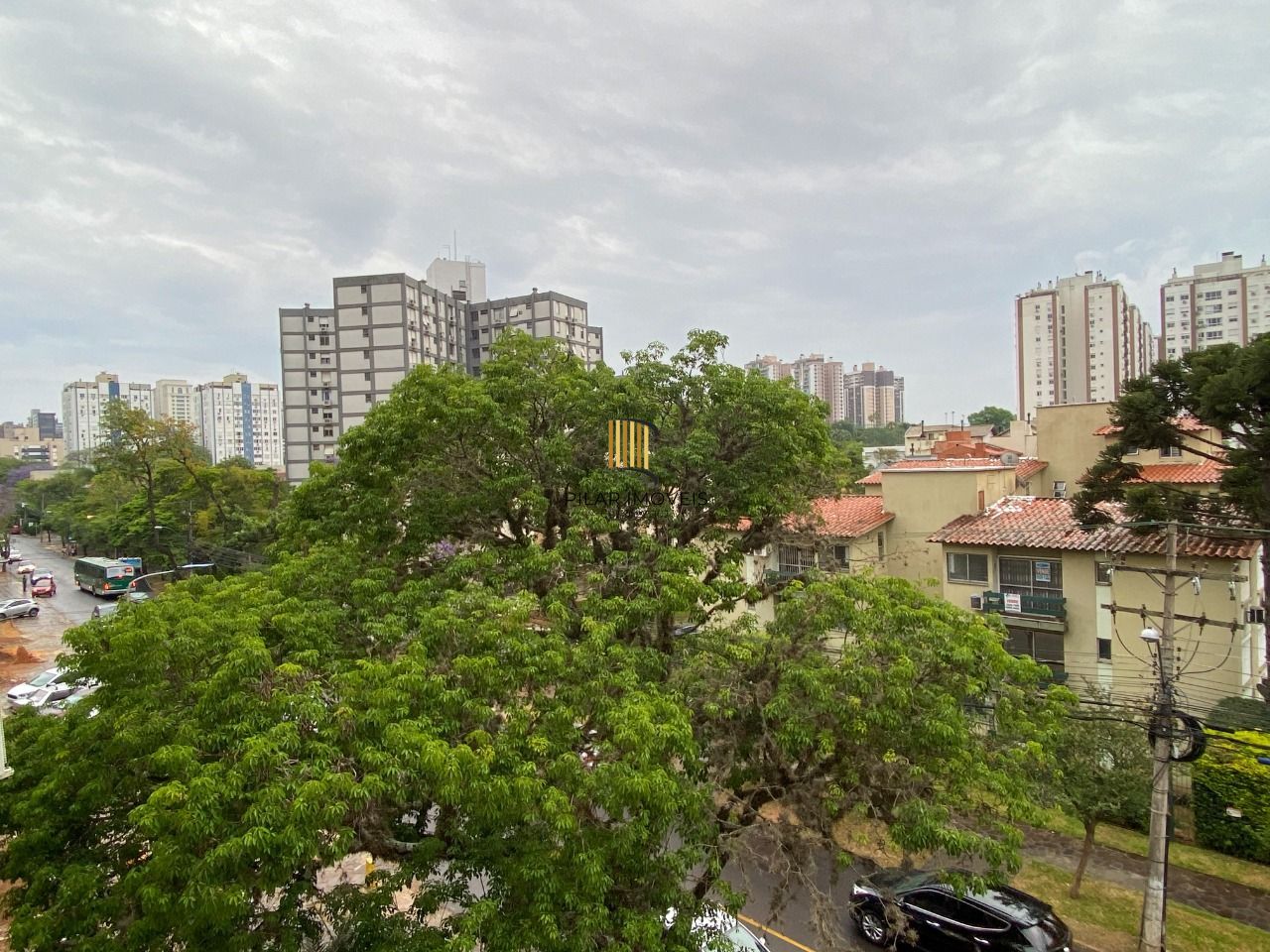 Apartamento ensolarado de 1 dormitório com vaga de garagem, próximo ao Iguatemi e Unisinos