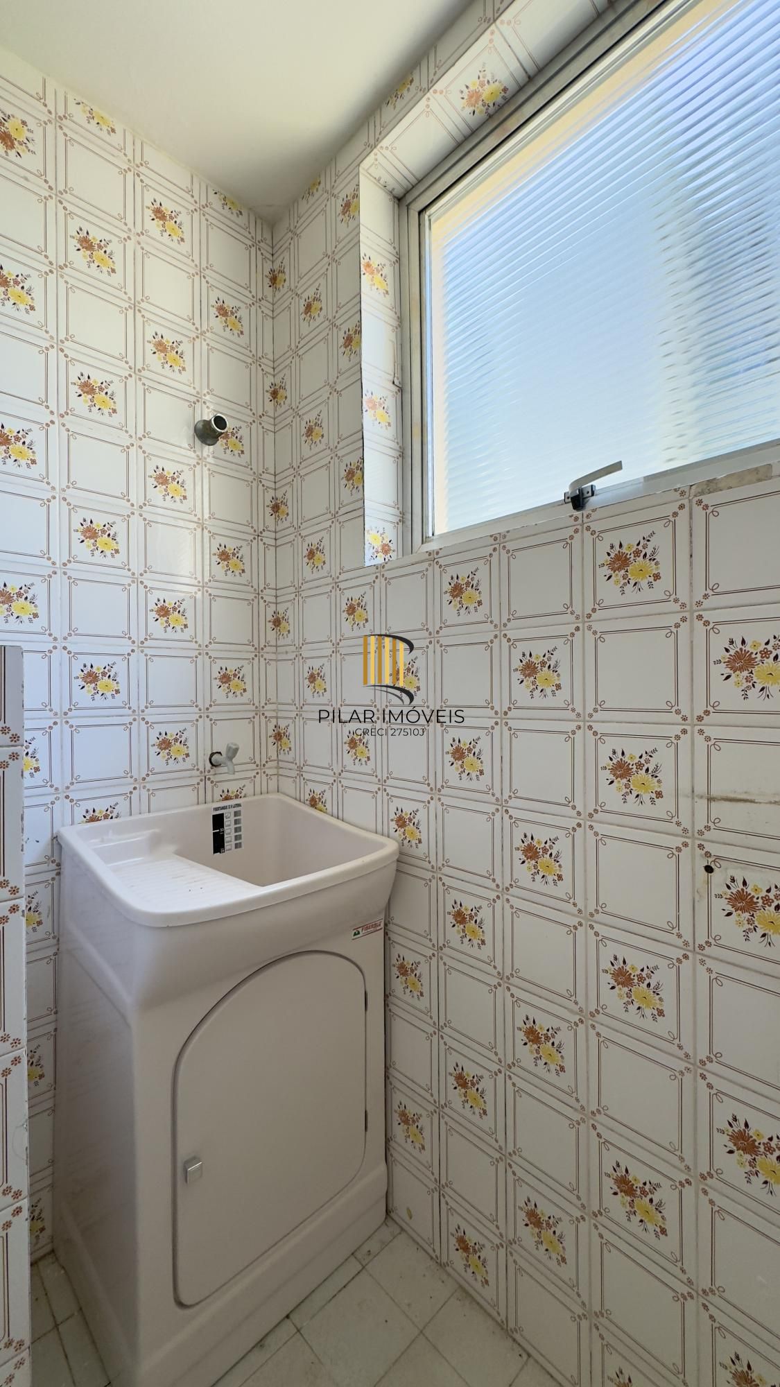 Studio com 28m² super bem iluminado, em ótima localização no Centro Histórico