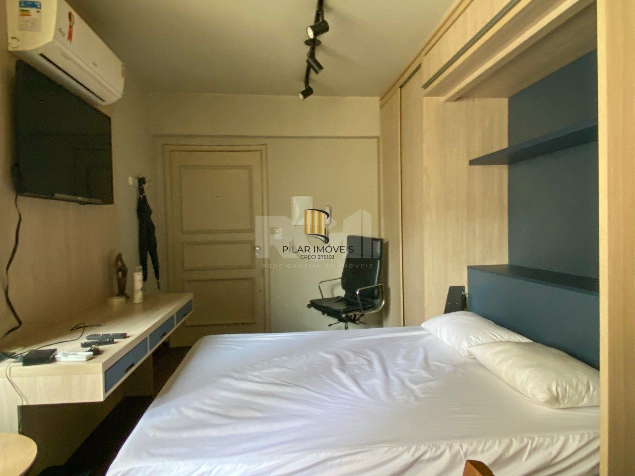 Apartamento mobiliado, localizado no Centro Histórico, próximo ao Cais Embarcadero