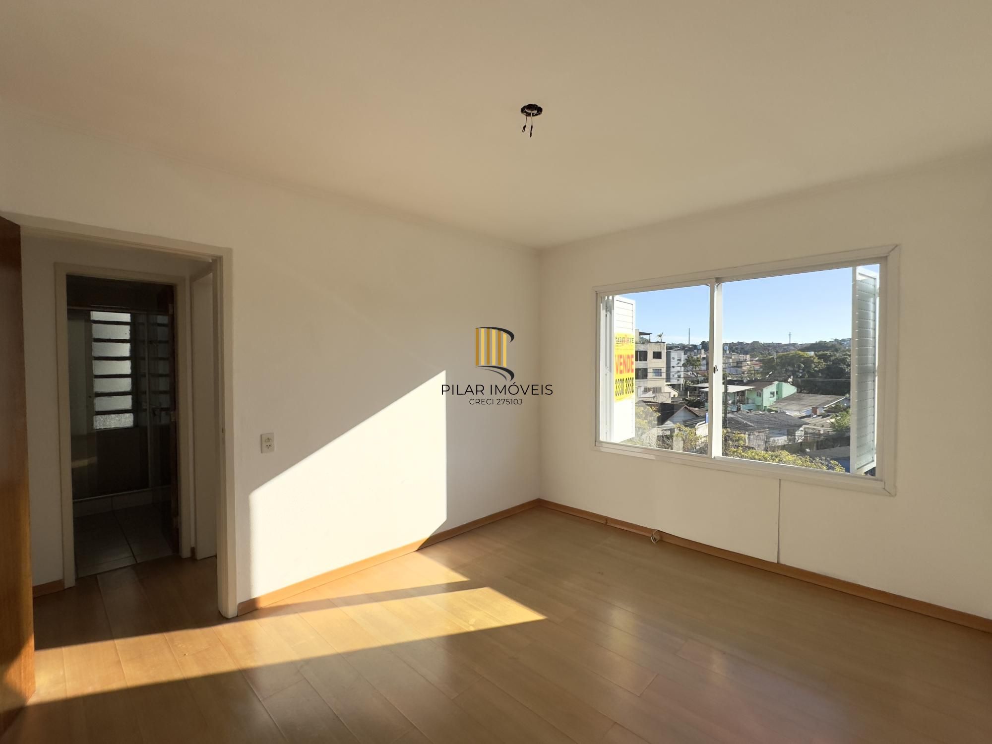 APARTAMENTO 2 DOMRITÓRIO DE FRENTE COM ÓTIMA ORIENTAÇÃO SOLAR NO BAIRRO CRISTAL