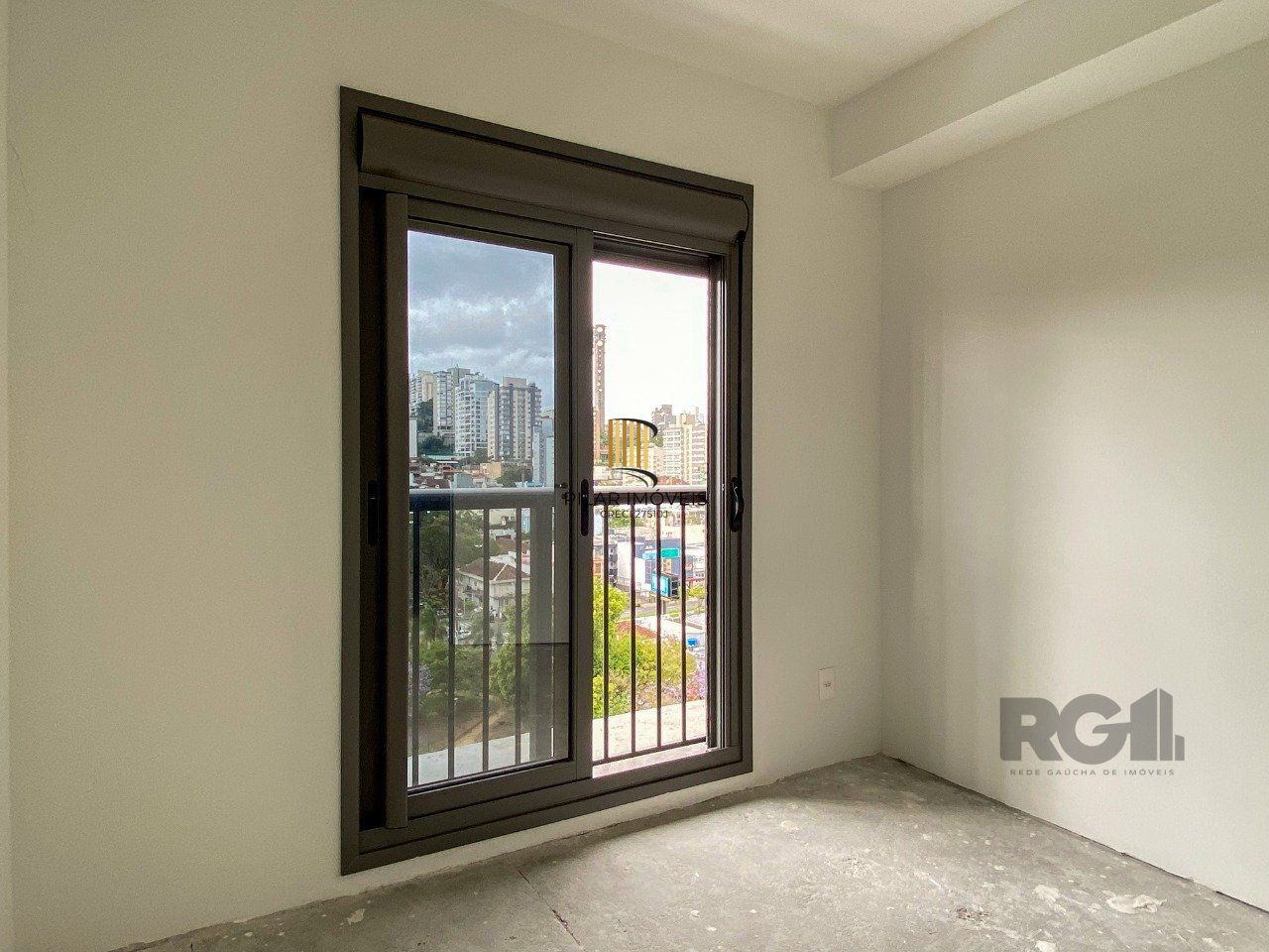 APARTAMENTO 2 DORMITÓRIOS COM VISTA DEFINIDA NA PARTE PLANA DO BELA VISTA