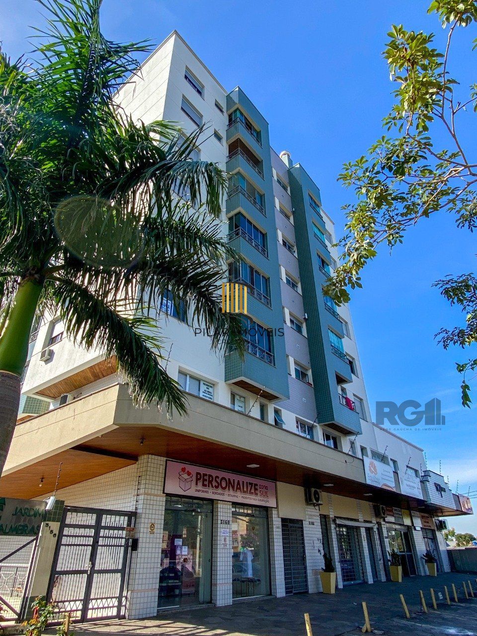Apartamento 2 dormitórios no bairro Cavalhada