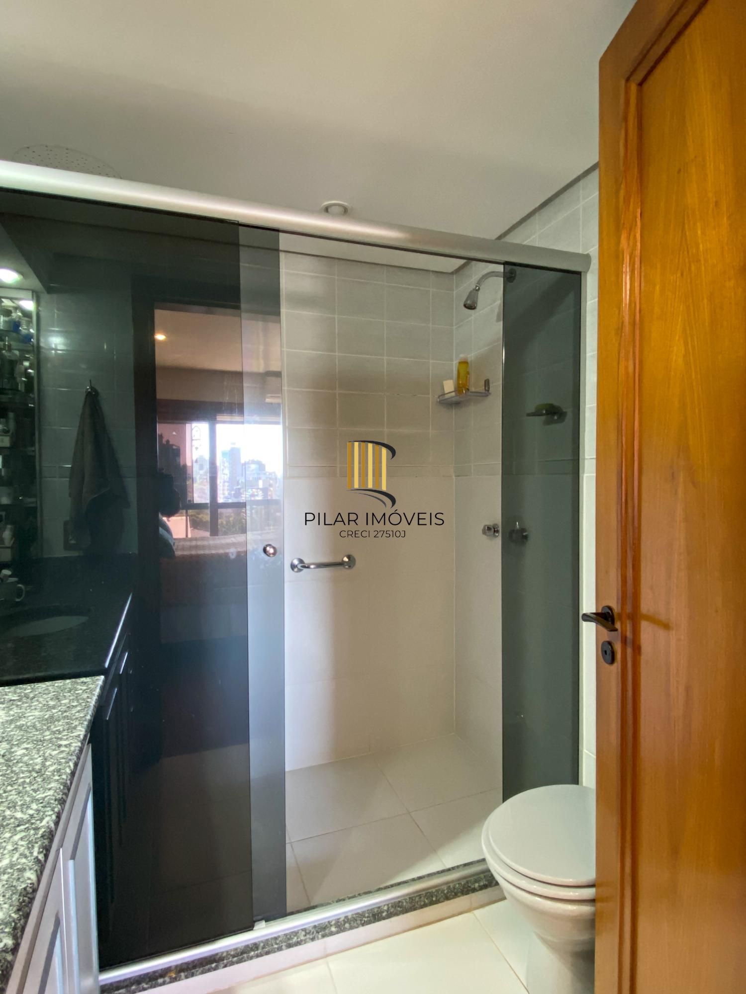 Apartamento 3 dormitório, 2 vagas e depósito a poucos metros do Parcão