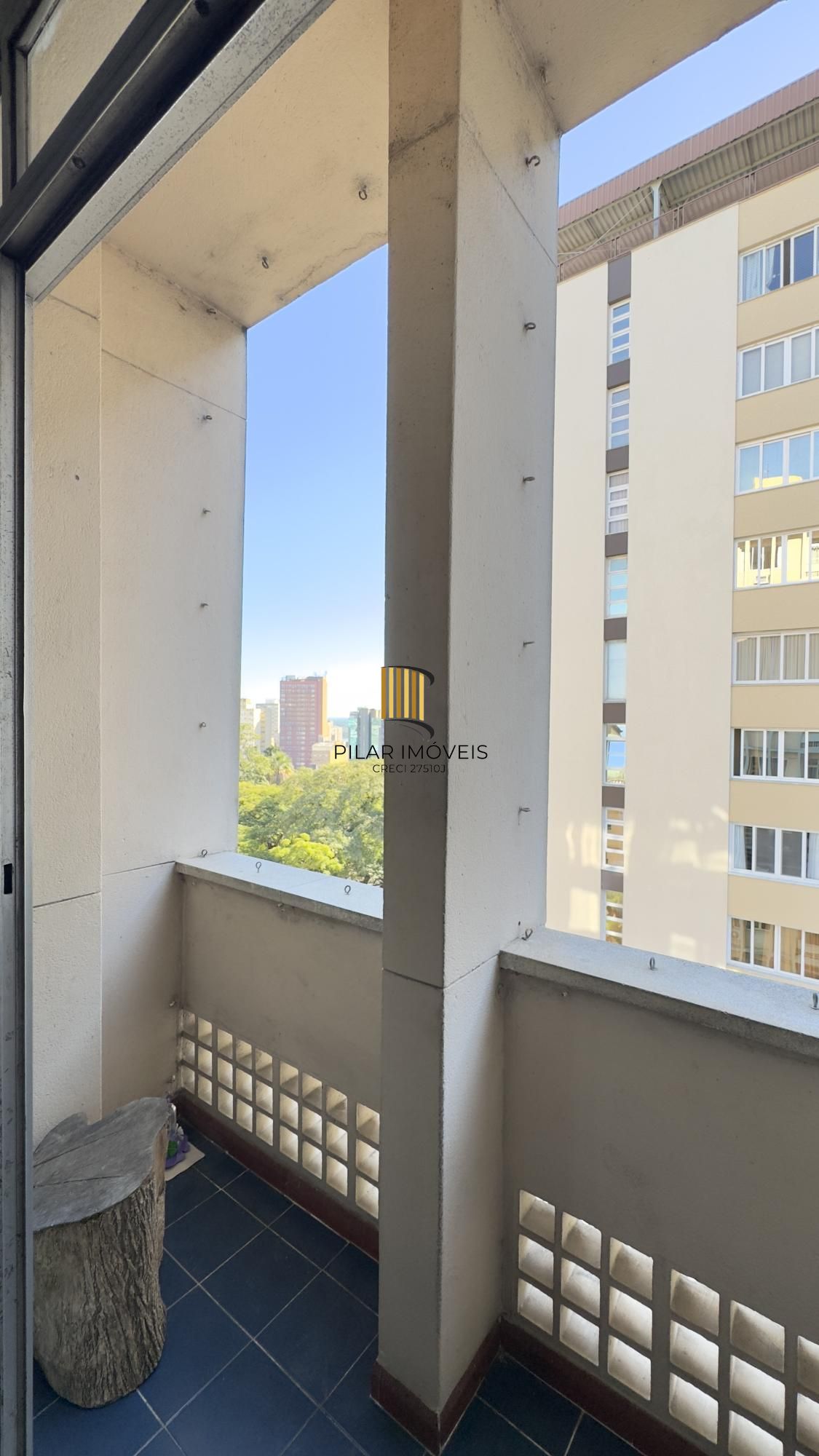 APARTAMENTO 3 DORMITÓRIOS COM LINDA VISTA DA CATEDRAL NO CENTRO HISTÓRICO