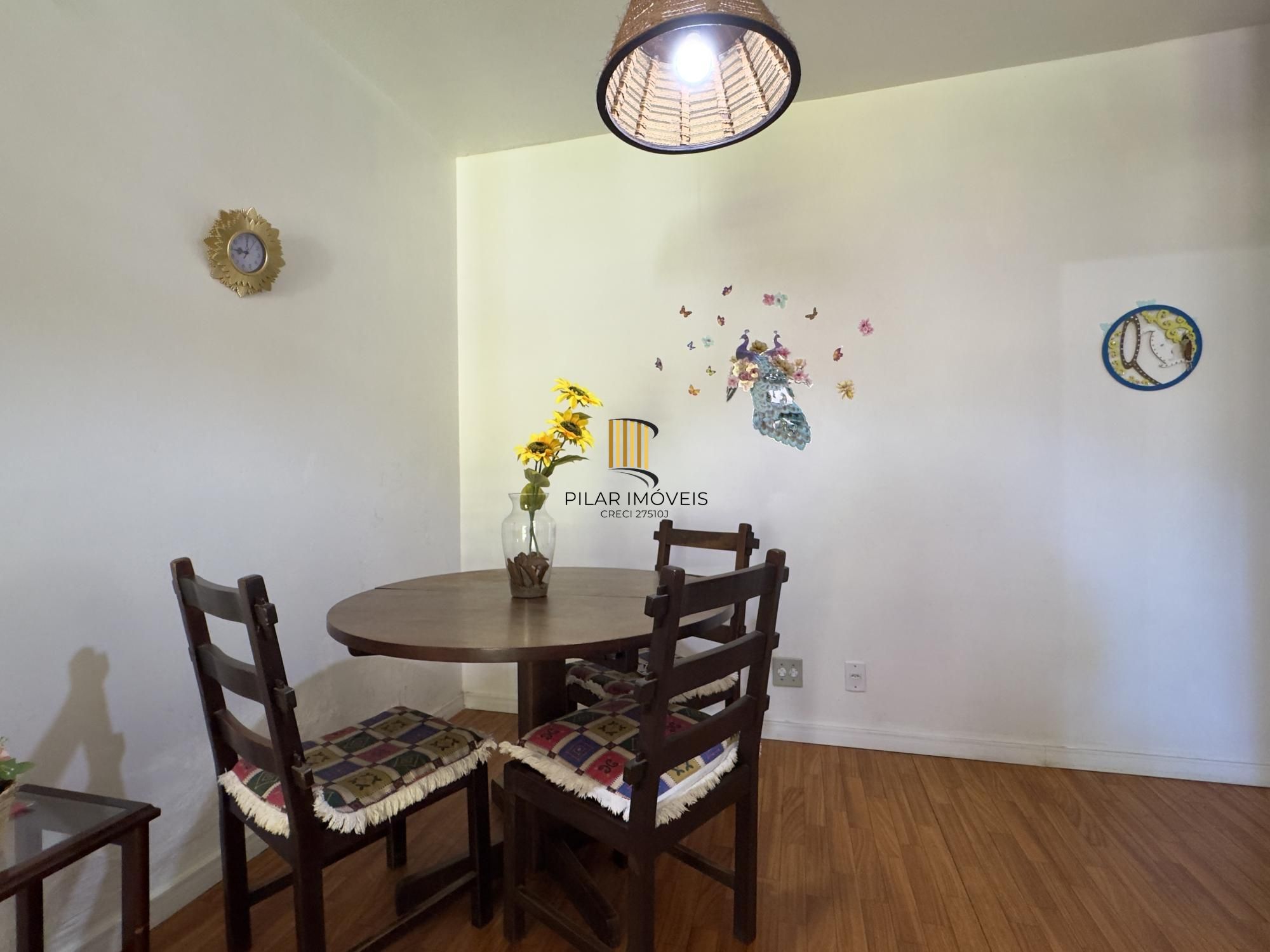 Apartamento 2 dormitório ensolarado e póximo ao Carrefour no bairro Partenon