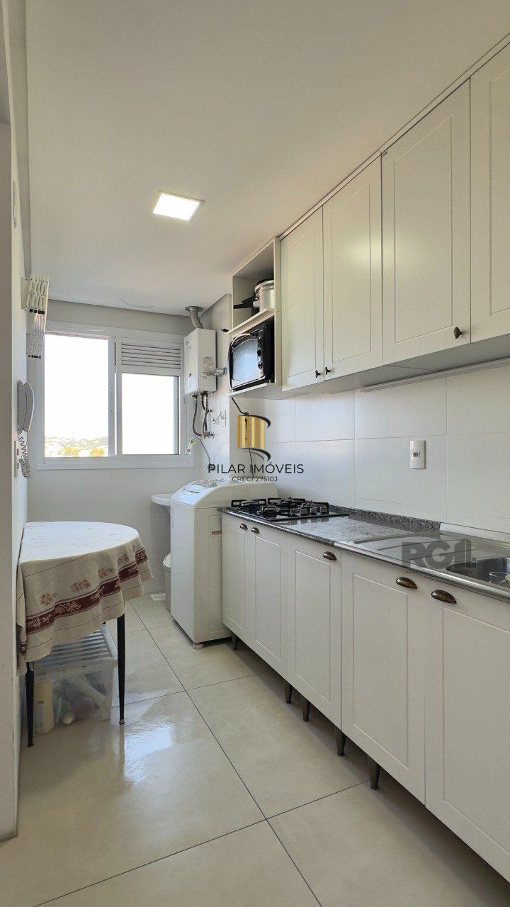 APARTAMENTO 2 DORMITÓRIOS COM SUÍTE E VAGA DE GARAGEM PRÓXIMO À PUCRS