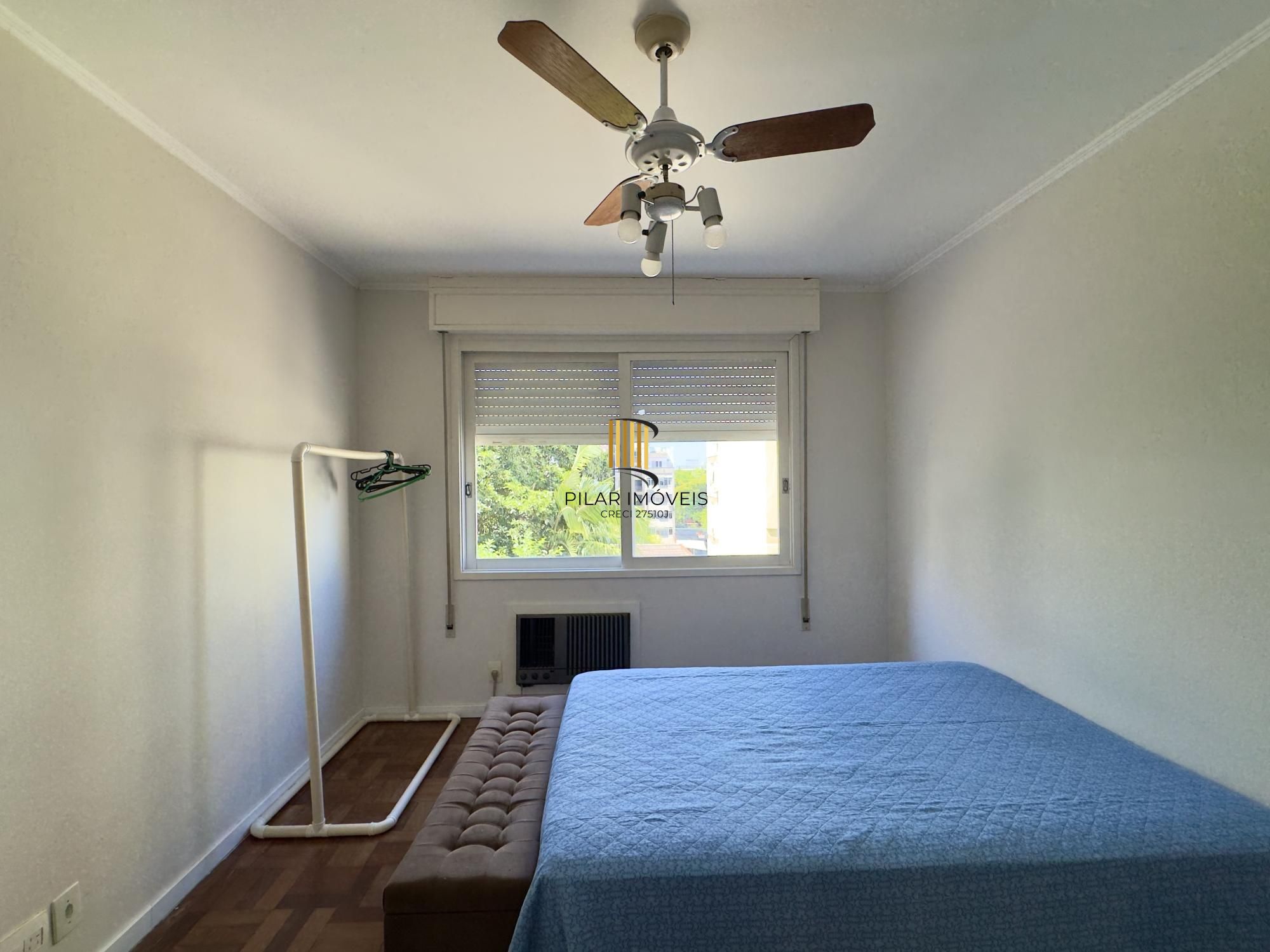 Apartamento 1 dormitório, super amplo, com vaga de garagem no Centro Histórico