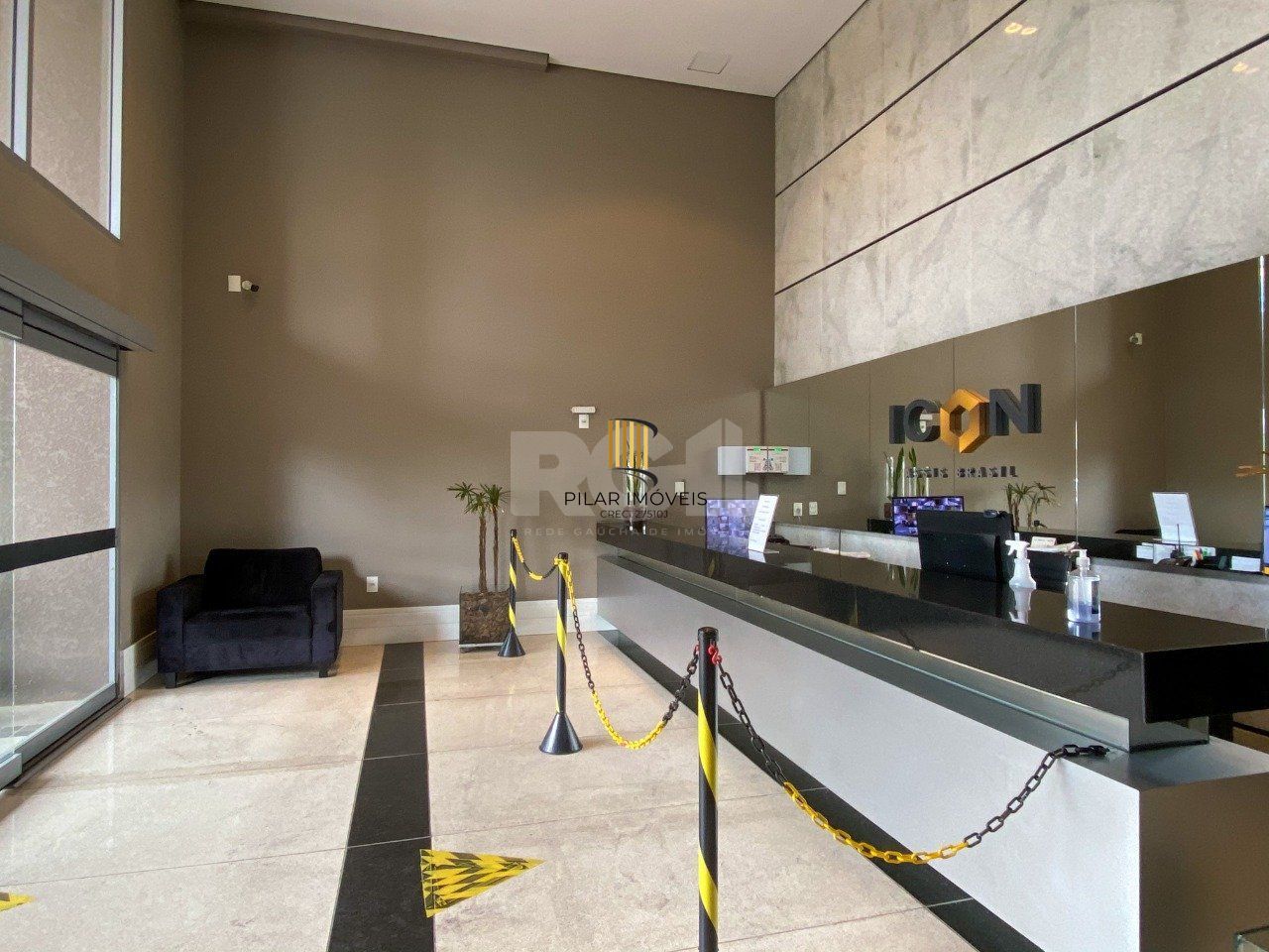 Sala comercial nova, em andar alto na Assis Brasil