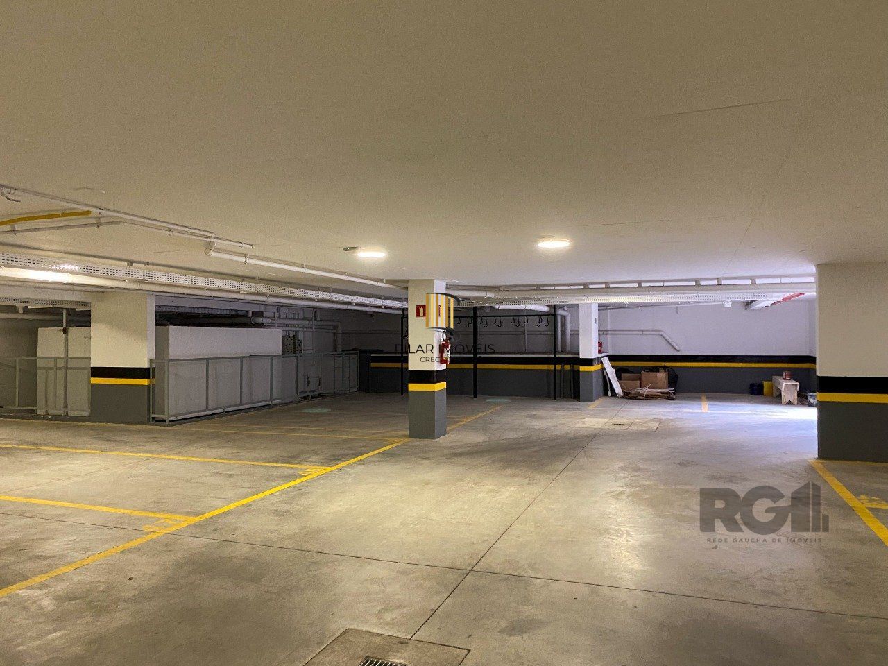 APARTAMENTO 2 DORMITÓRIOS COM VISTA DEFINIDA NA PARTE PLANA DO BELA VISTA