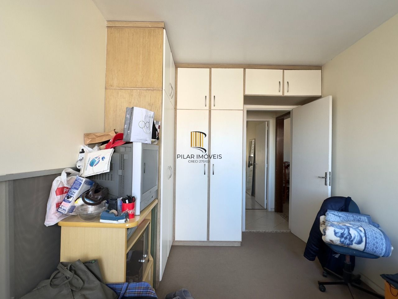 APARTAMENTO 2 DORMITÓRIOS COM LAVABO E VISTA DEFINIDA NO CENTRO HISTÓRICO