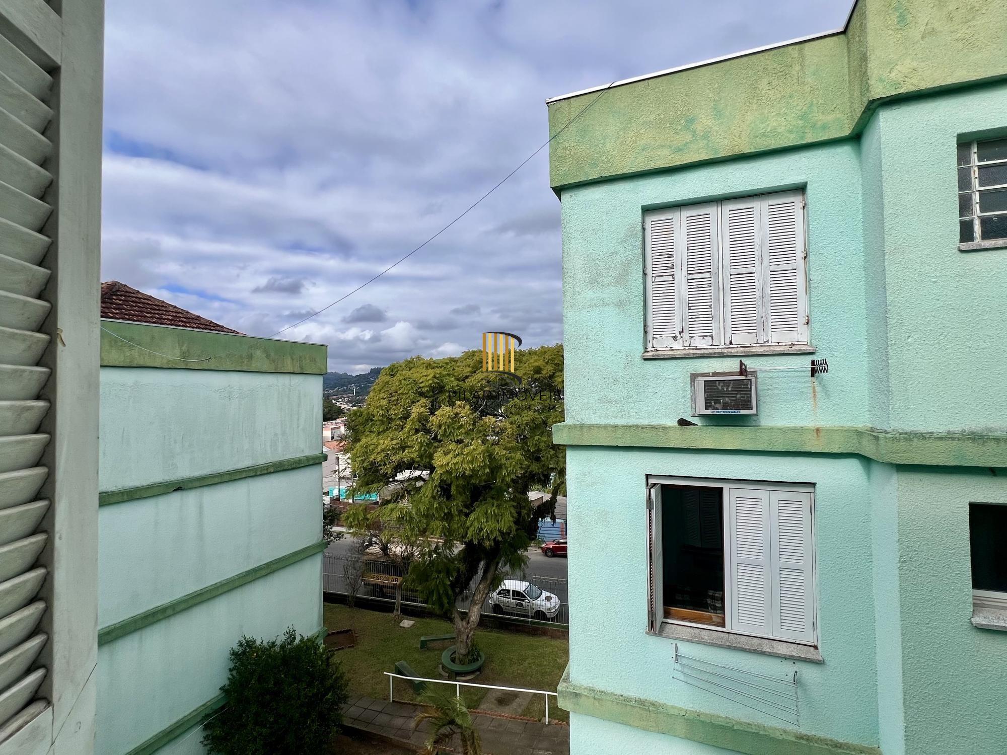 APARTAMENTO 3 DORMITÓRIOS