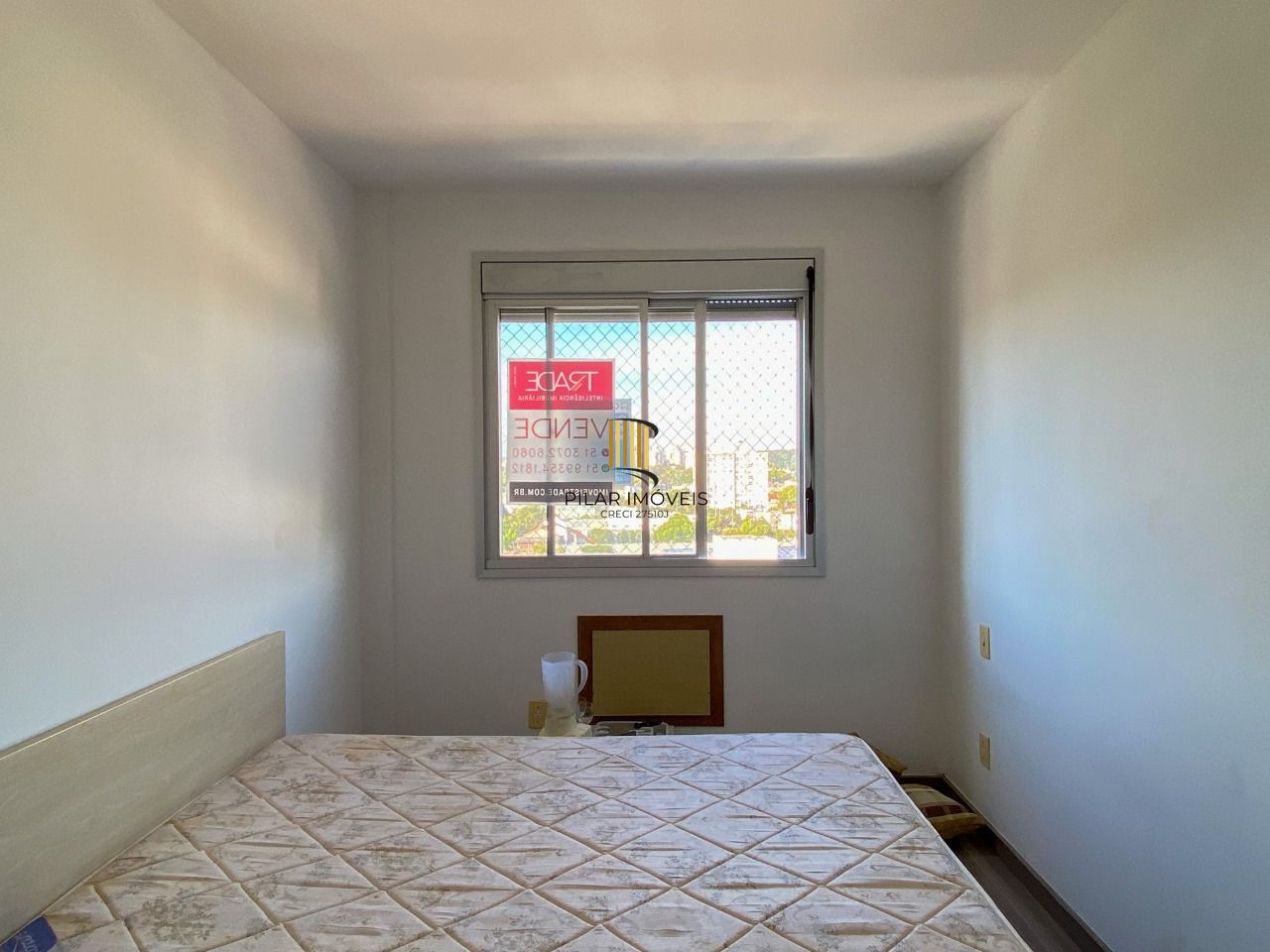 Apartamento 2 dormitórios, com vaga de garagem na Avenida Cavalhada