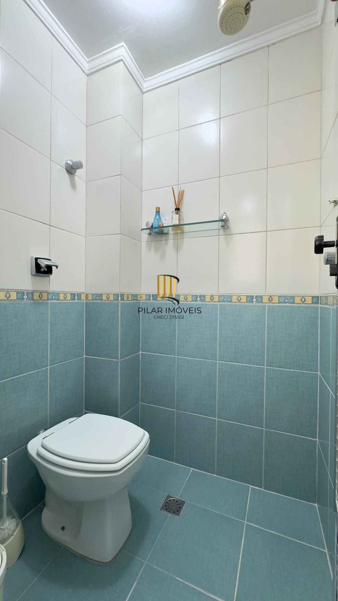 APARTAMENTO 2 DORMITÓRIOS SUPER CHARMOSO NO BAIRRO CENTRO HISTÓRICO