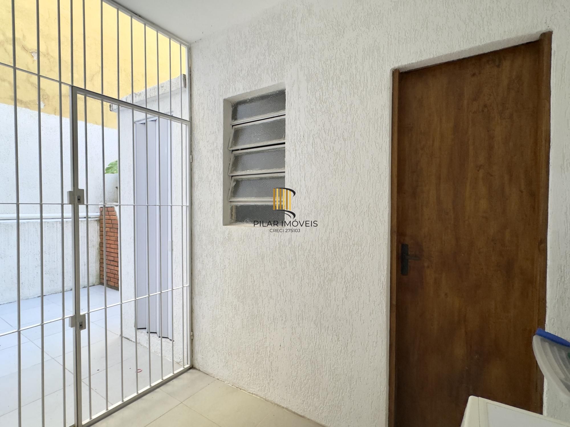 Casa 3 Dormitório(s) Bairro Centro Histórico