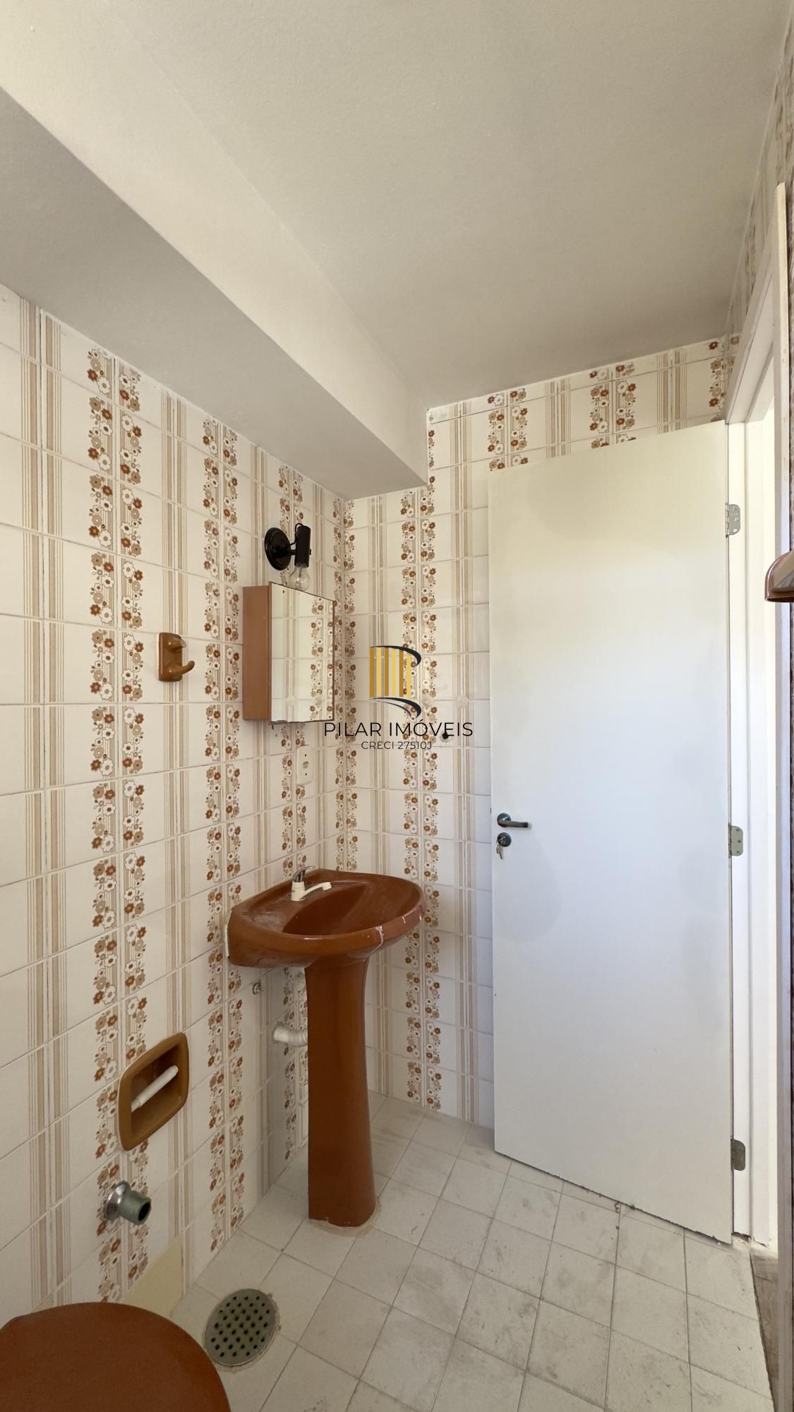 Studio com 28m² super bem iluminado, em ótima localização no Centro Histórico