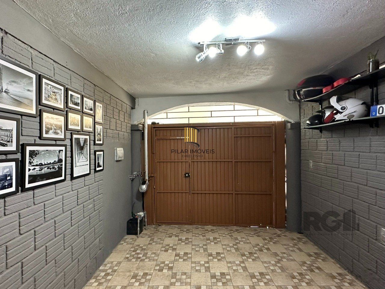 CASA TOTALMENTE REFORMADA EM ÓTIMA LOCALIZAÇÃO NO CENTRO HISTÓRICO