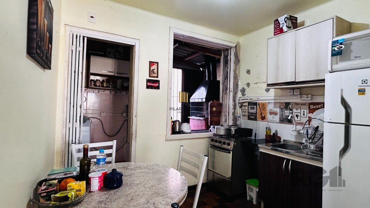 Sobrado 2 dormitórios no bairro Centro Histórico