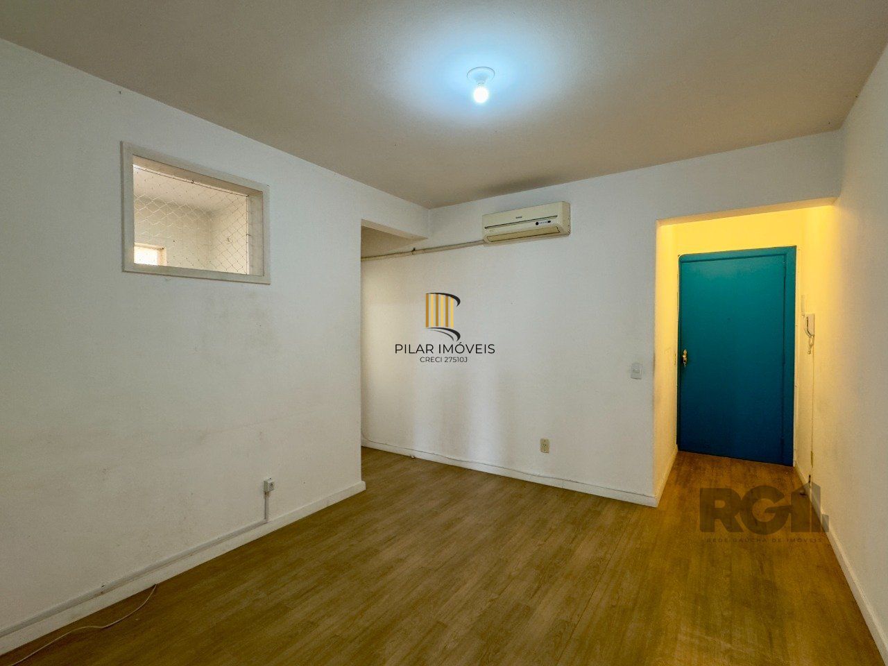 APARTAMENTO 1 DORMITÓRIO DE FRENTE NO CENTRO HISTÓRICO