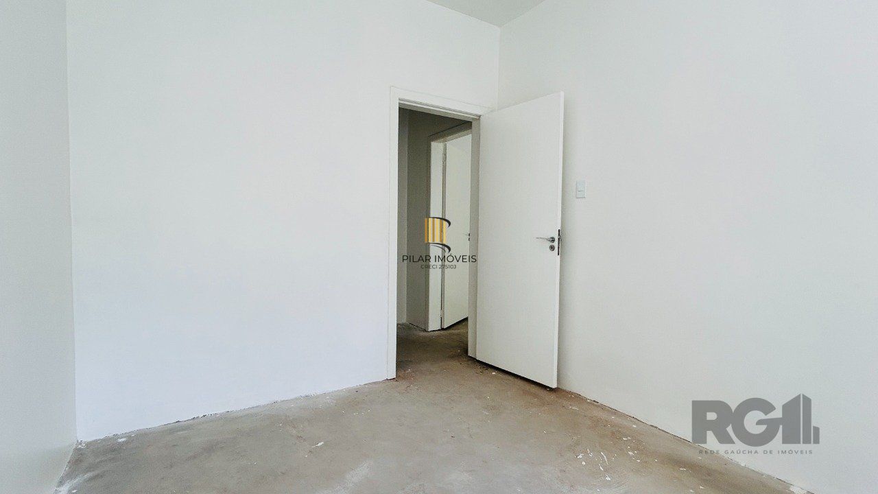 APARTAMENTO GARDEN 3 DORMITÓRIOS COM VAGA DE GARAGEM NO MENINO DEUS
