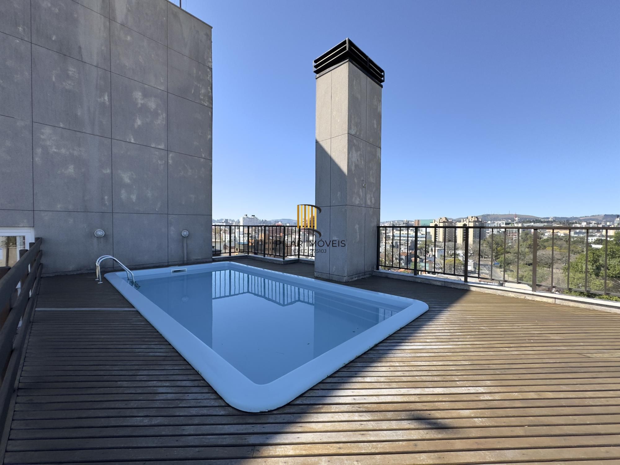 Apartamento 2 dormitórios, com lavabo e vaga de garagem na Cidade Baixa