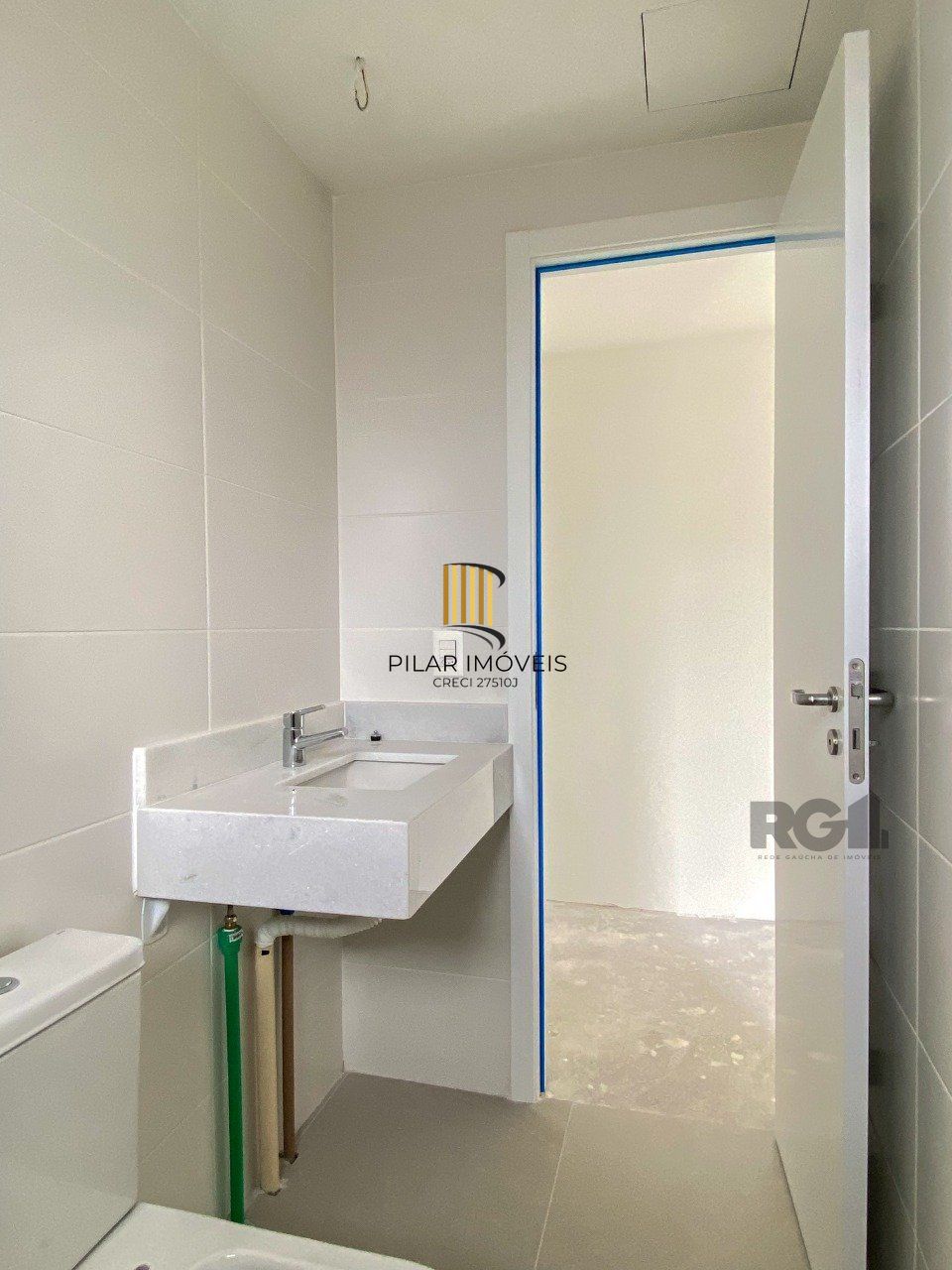 APARTAMENTO 2 DORMITÓRIOS COM VISTA DEFINIDA NA PARTE PLANA DO BELA VISTA